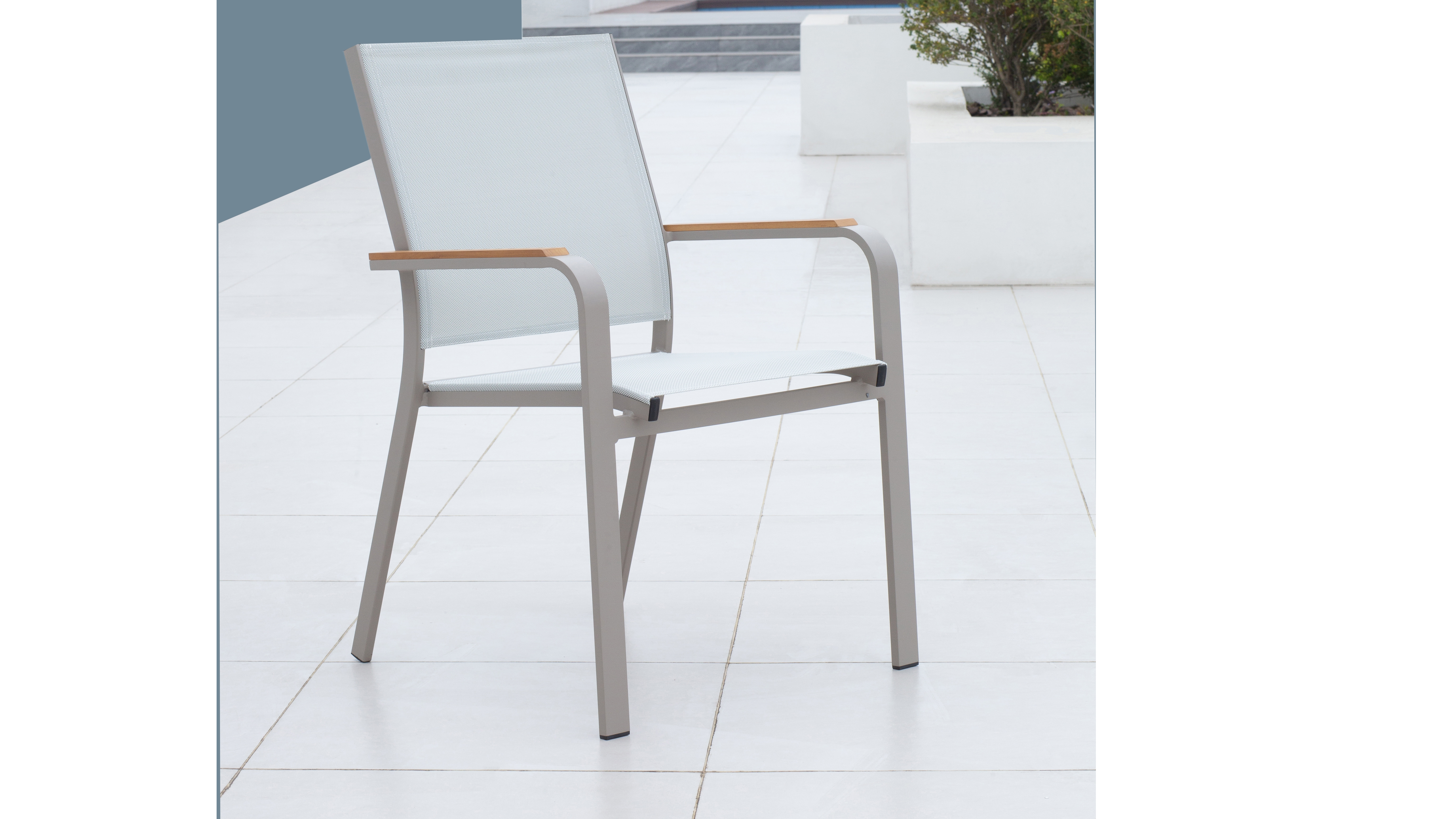 Wentworth Taupe 9-piece Extendable Dining Set With Wentworth Chairs 14 Thumbnail