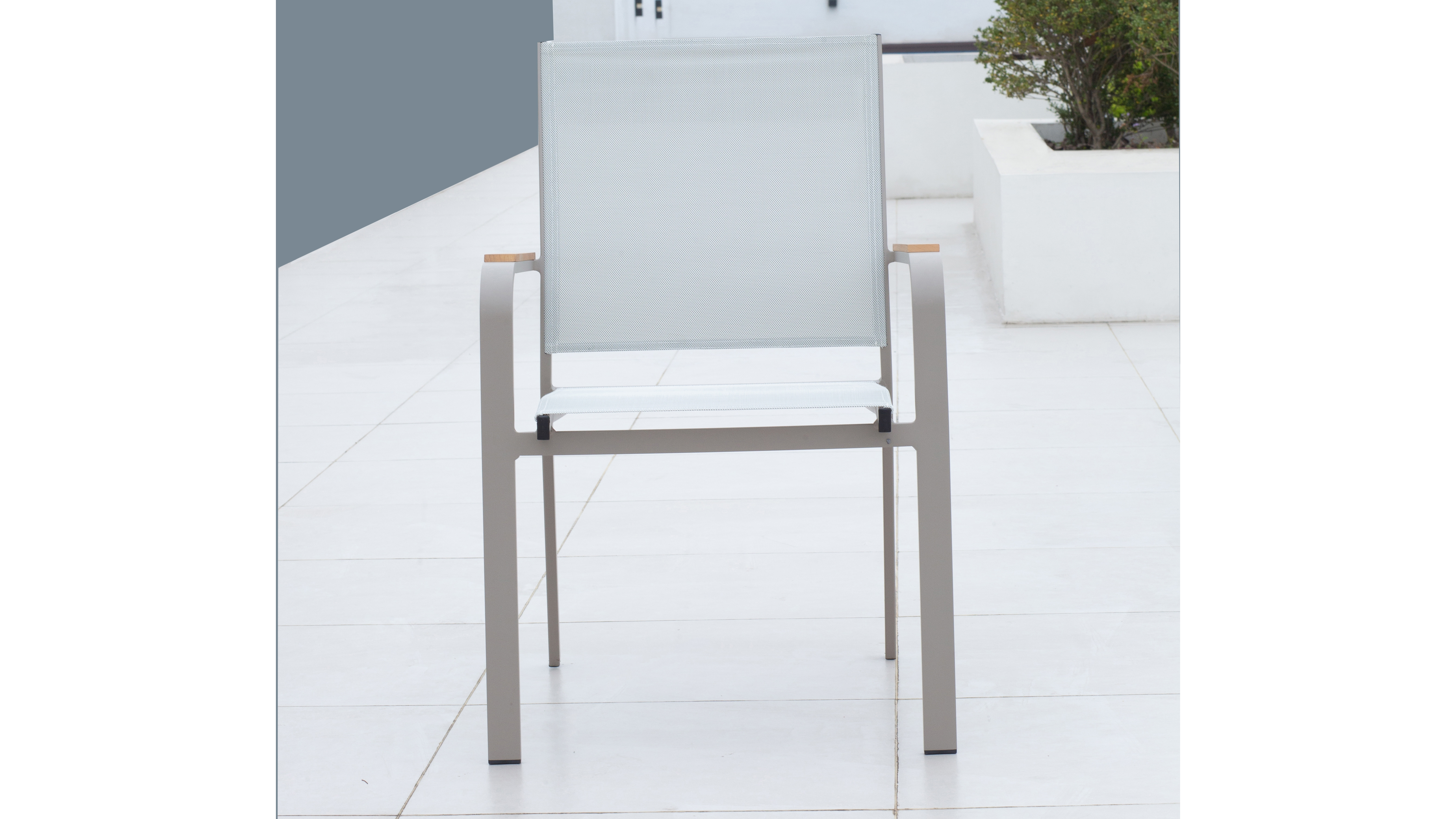 Wentworth Taupe 11-piece Outdoor Extendable Dining Set With Wentworth Chairs 7 Thumbnail