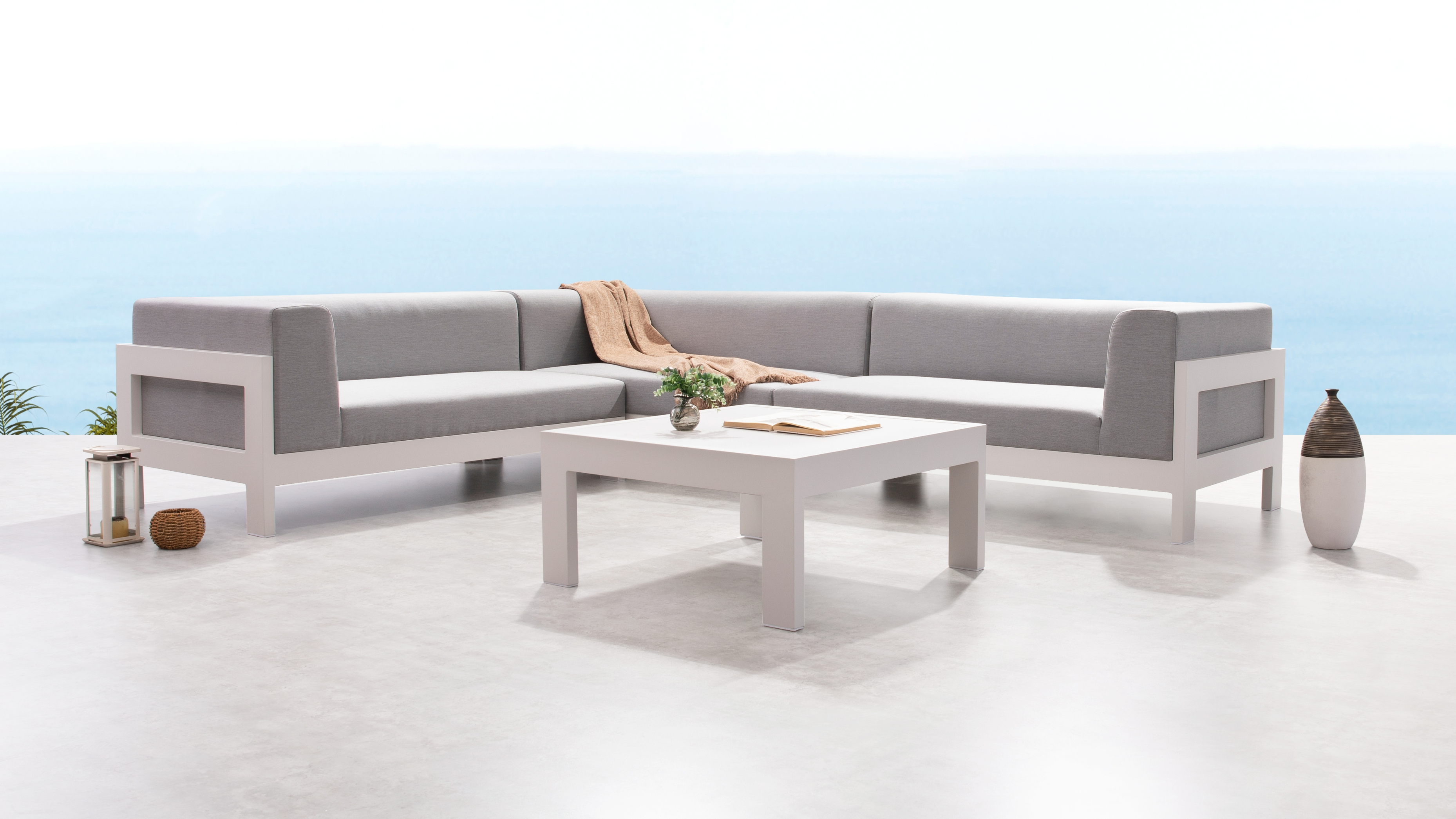 New Noosa White Outdoor Fabric Corner Lounge With Coffee Table 7 Thumbnail