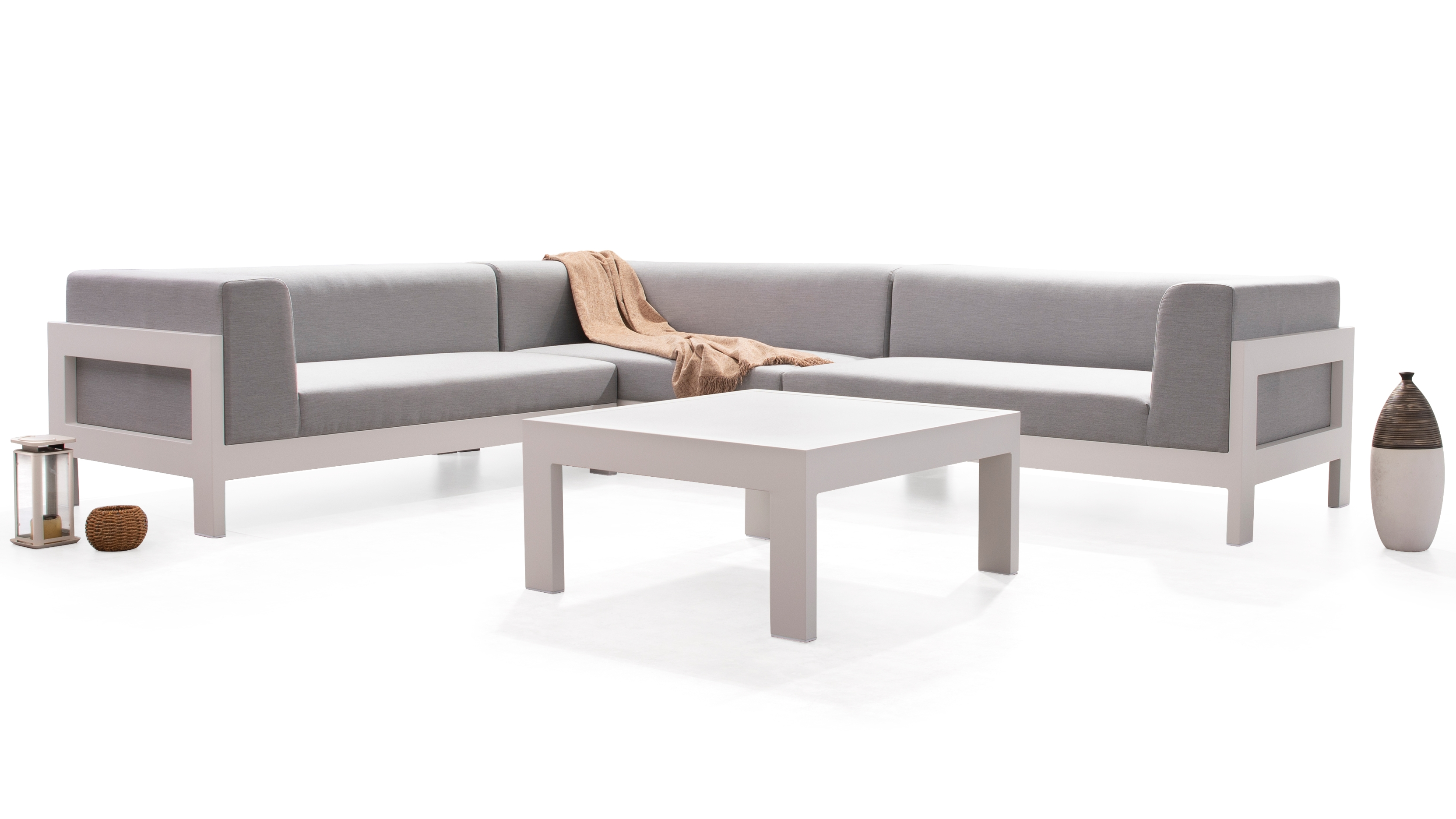 New Noosa White Outdoor Fabric Corner Lounge With Coffee Table 7 Thumbnail