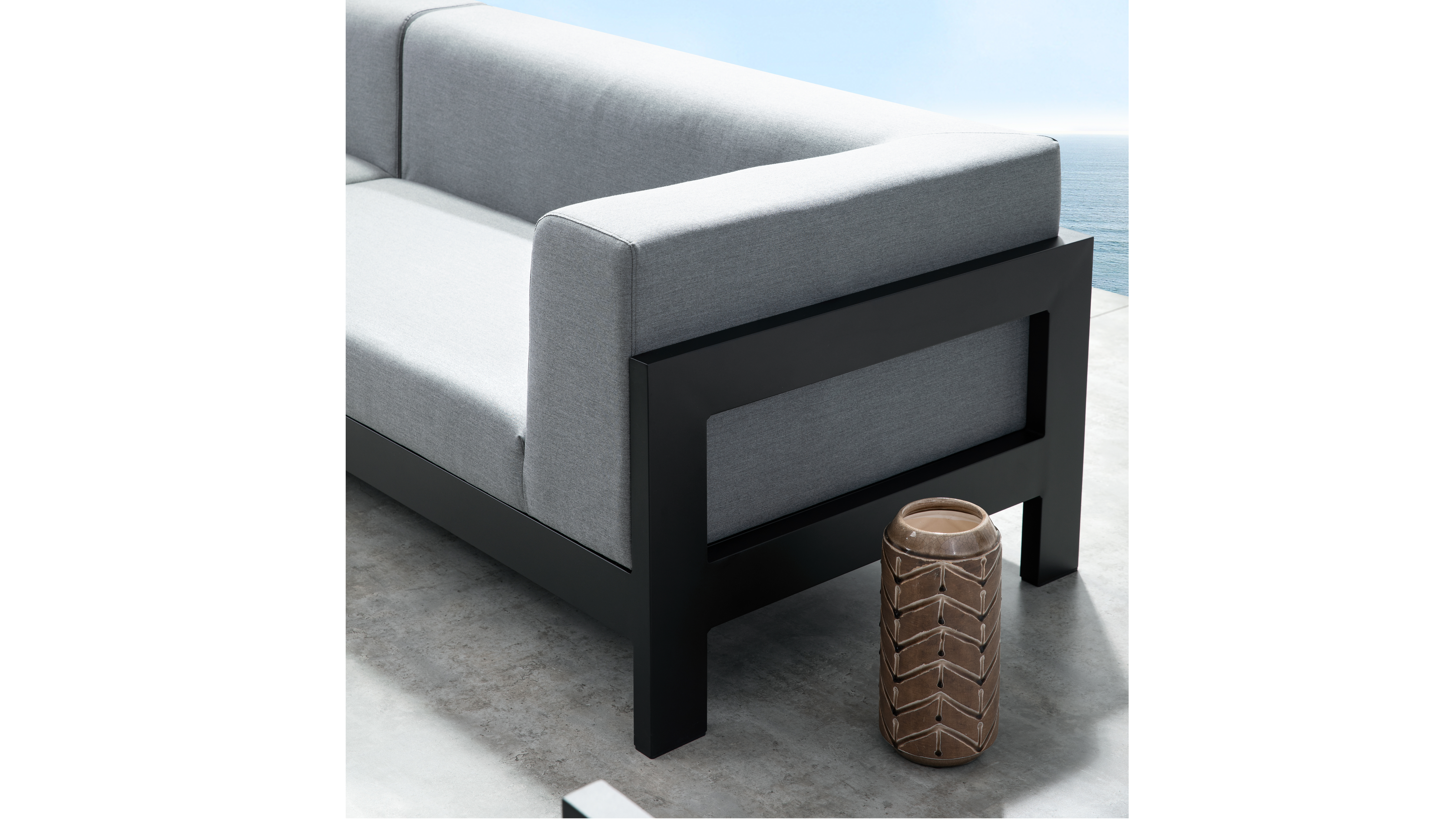 New Noosa Black Outdoor Fabric Corner Lounge With Coffee Table 9 Thumbnail