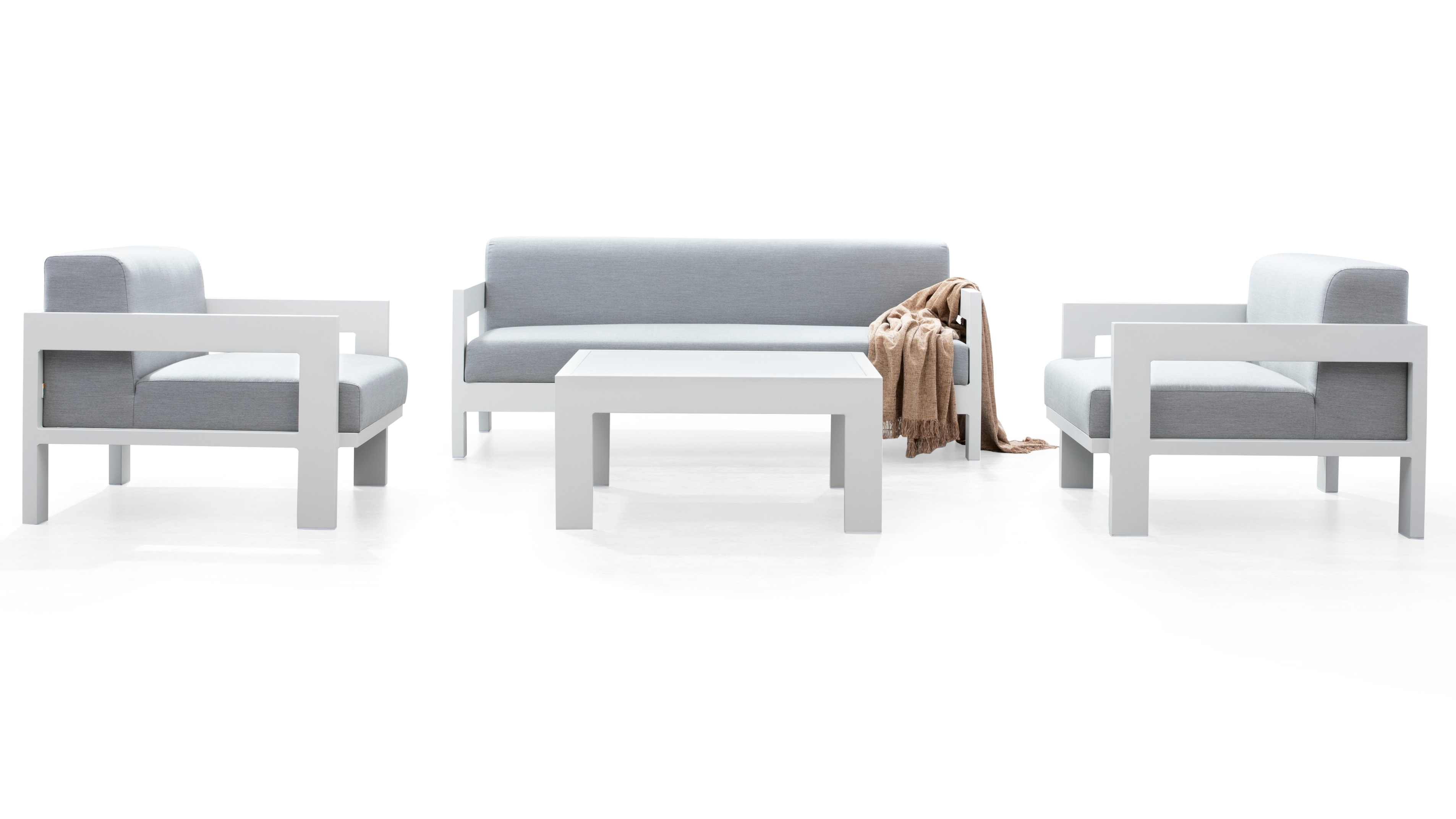 New Noosa White Outdoor Lounge Set 2+1+1 With Coffee Table 12 Thumbnail