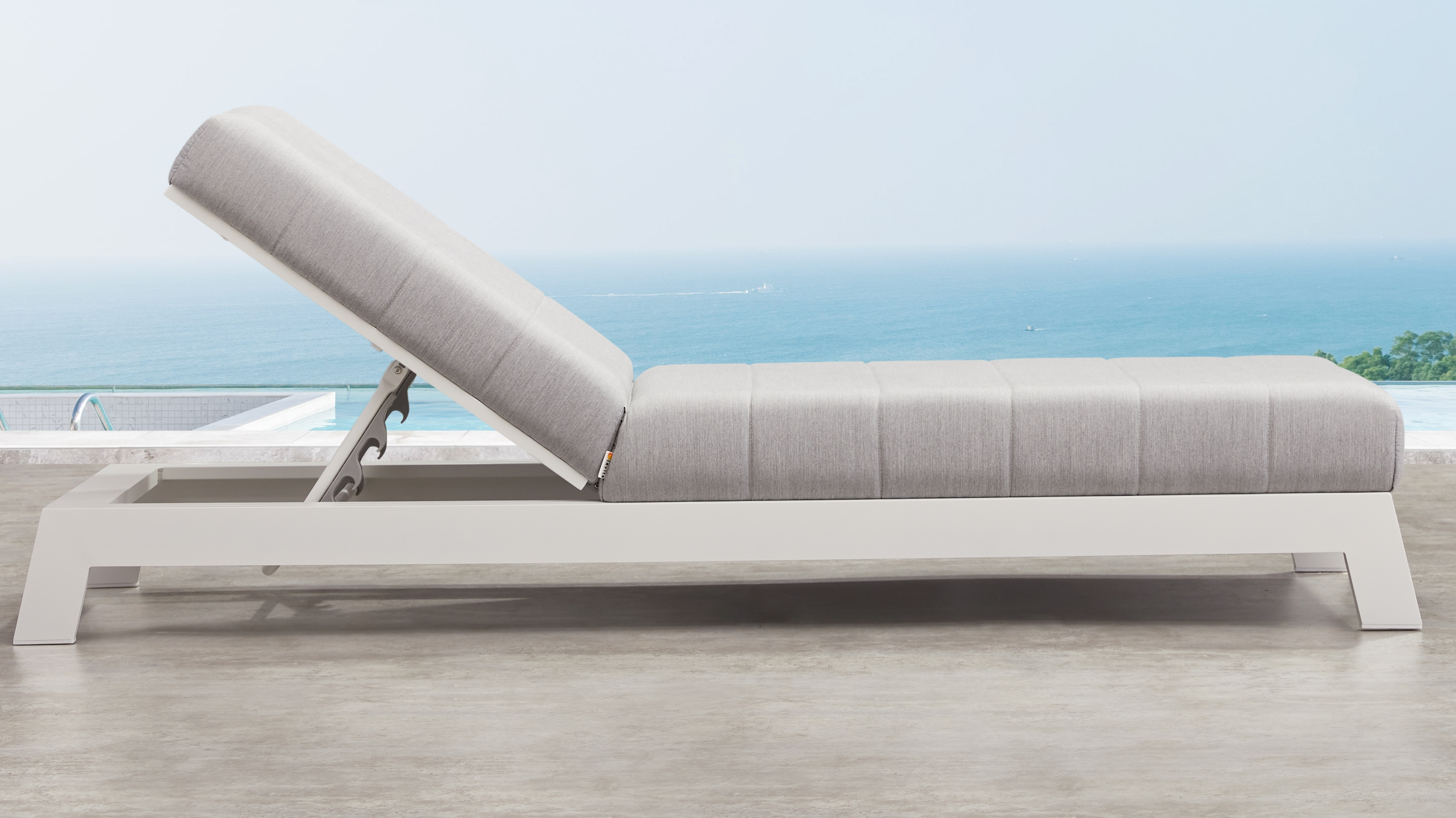 New Noosa White Outdoor Fabric Sun Lounge 10 Thumbnail