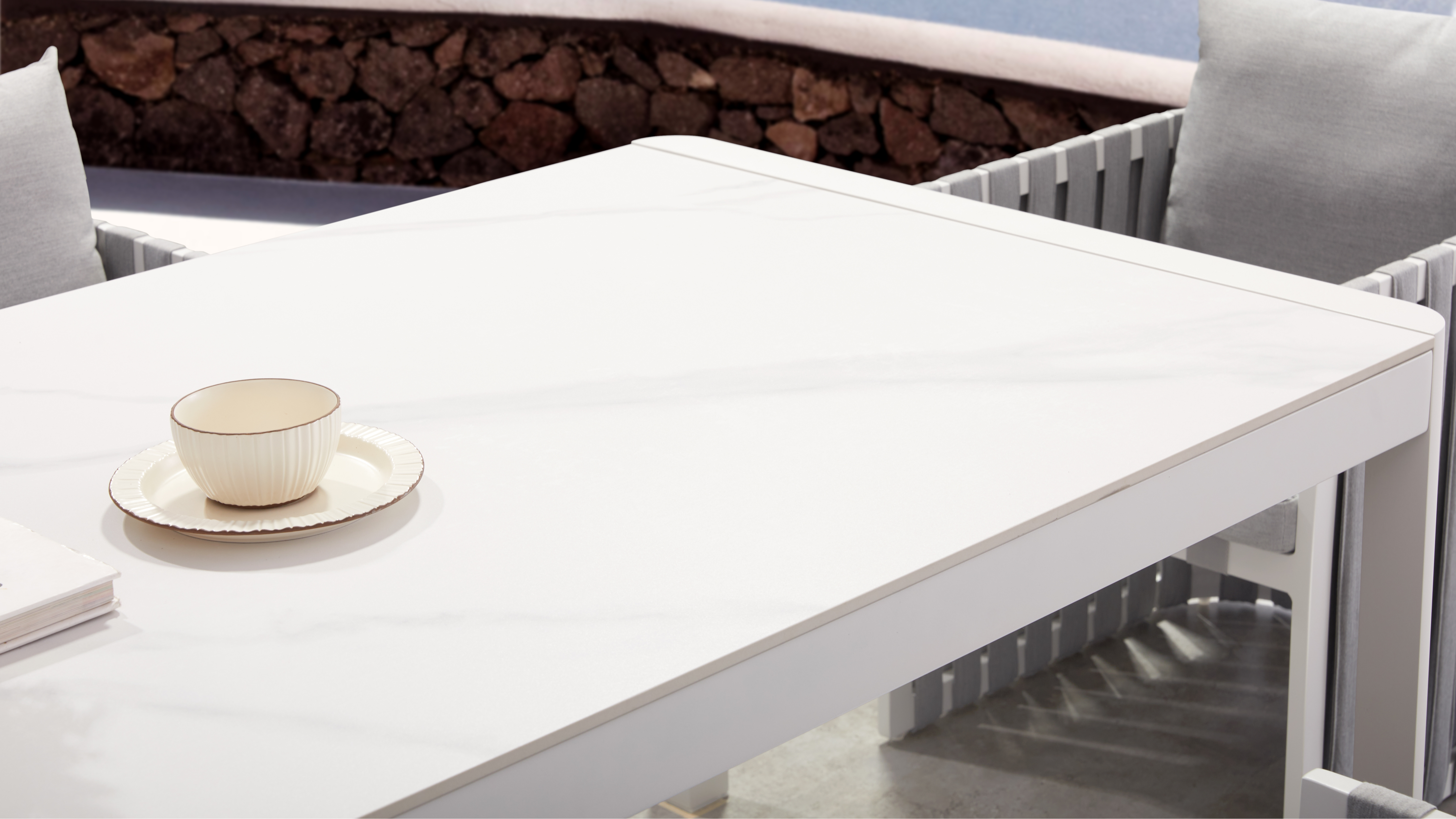 Manly White 7-piece Outdoor Ceramic Dining Set With Manly Cove Chairs 6 Thumbnail