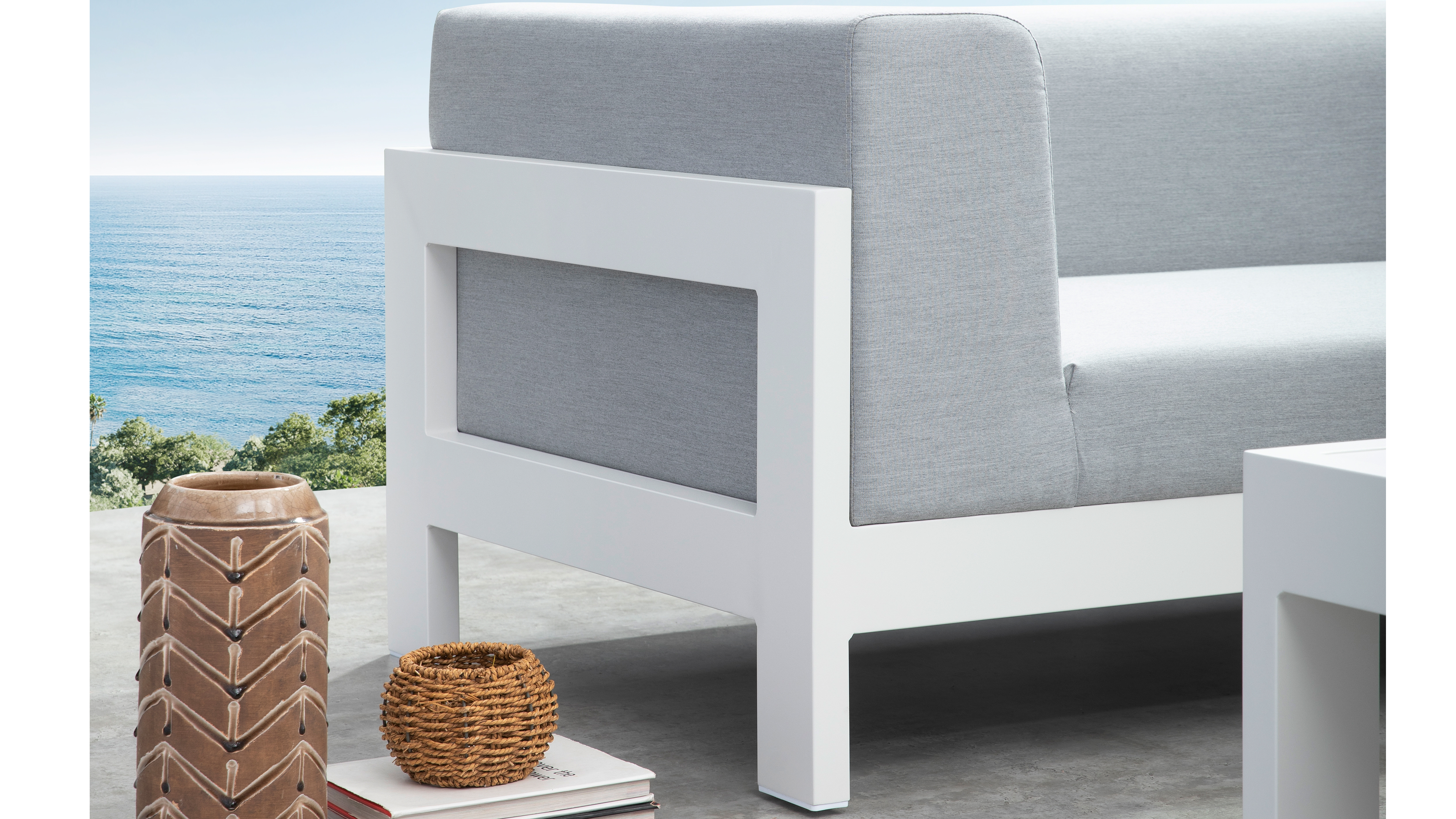 New Noosa White Outdoor Fabric Chaise Lounge 14 Thumbnail