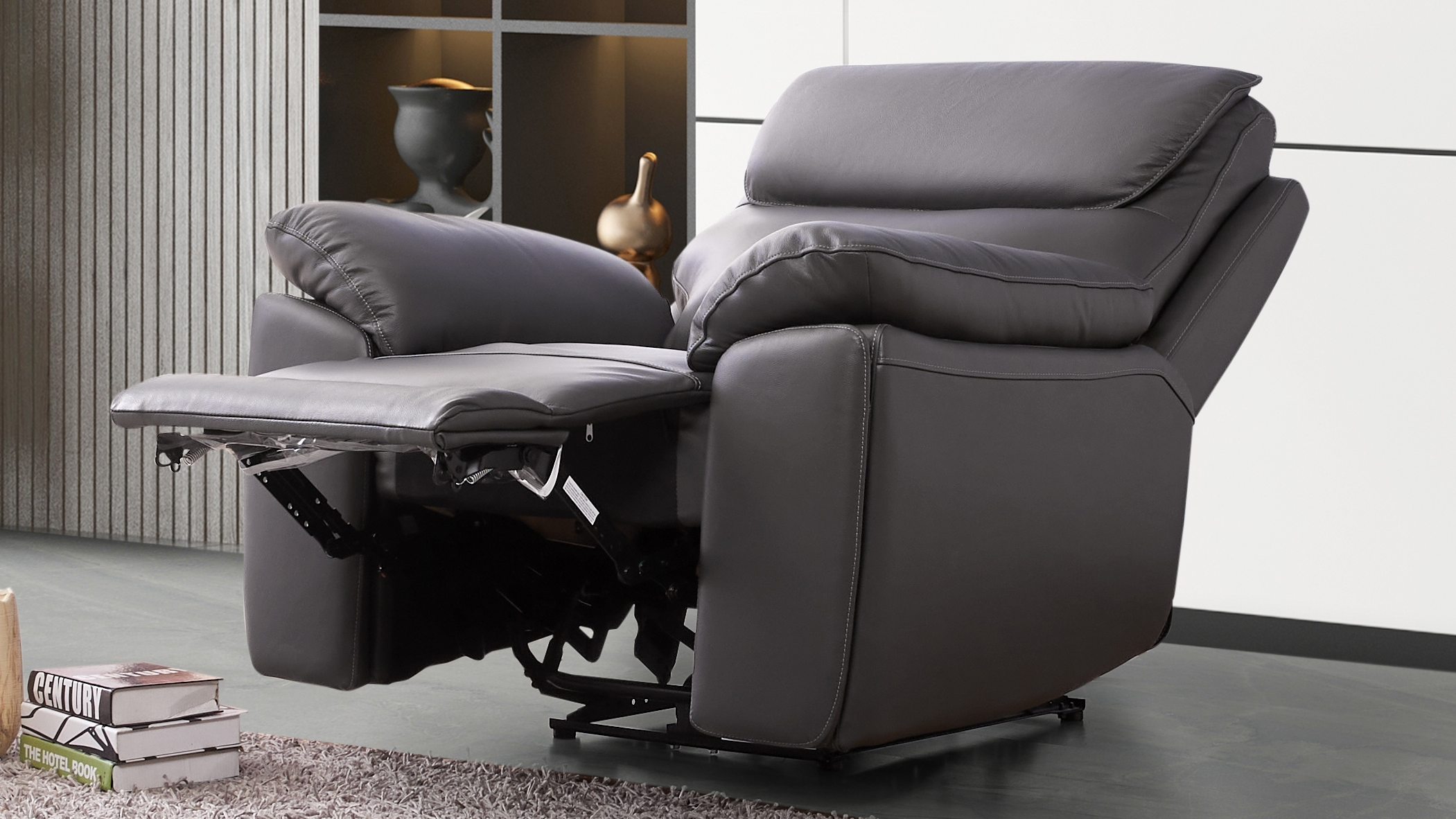 Olite Leather Recliner Armchair 5 Thumbnail