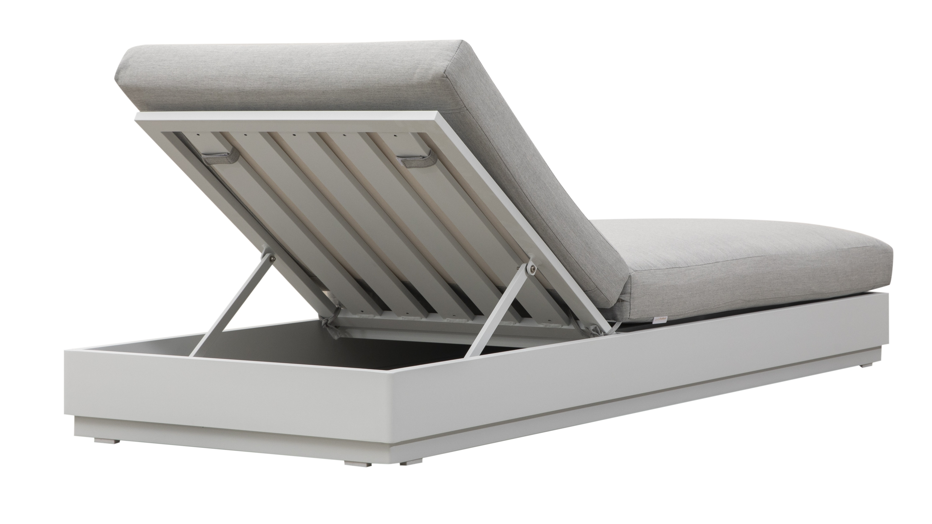 Byron White Outdoor Sunlounge 4 Thumbnail