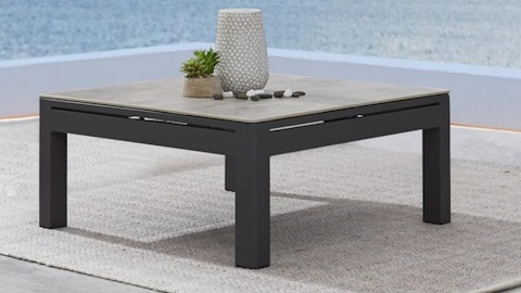 MALIBU Outdoor Coffee Table 1