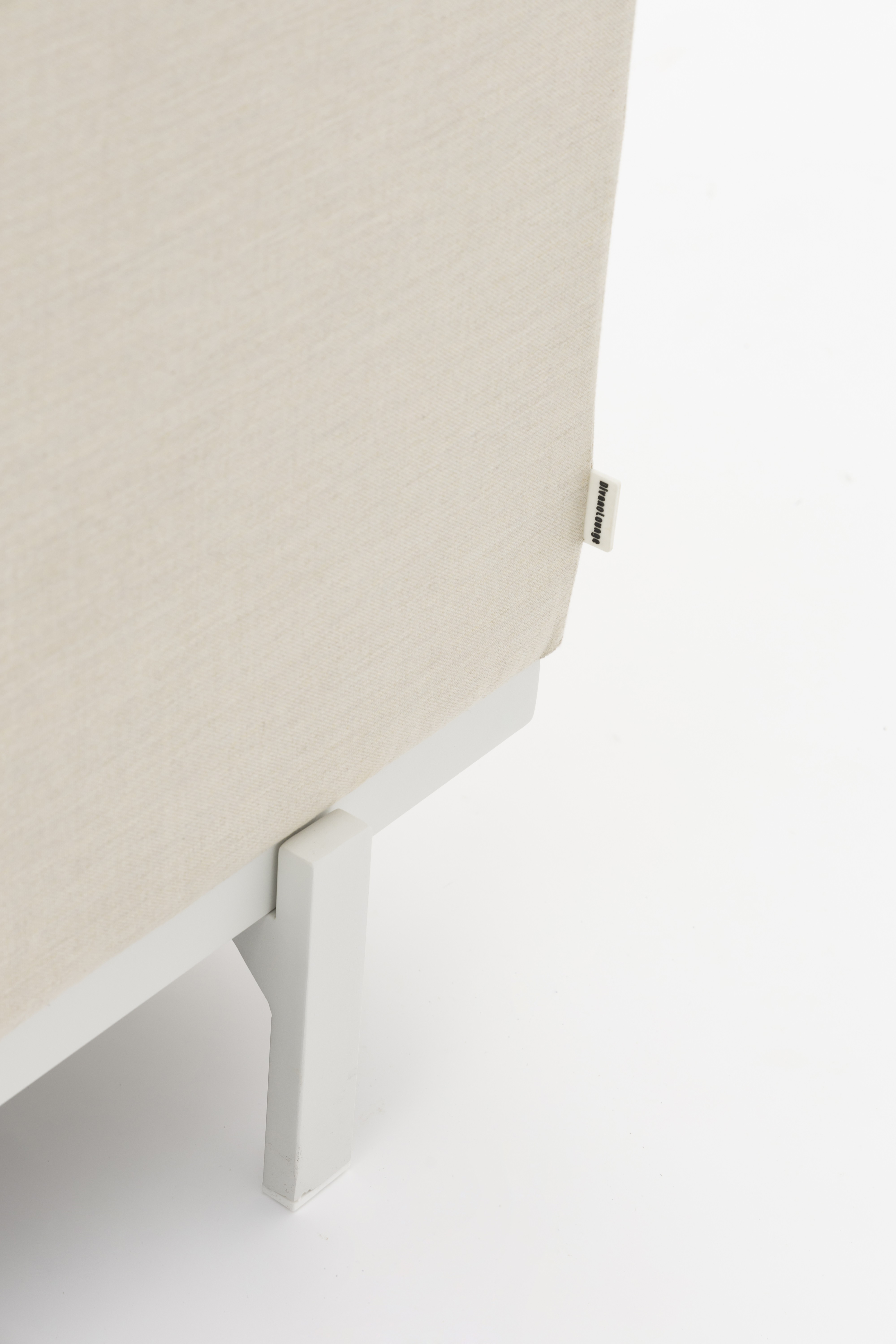 Vicoa Outdoor Chaise Lounge System 15 Thumbnail