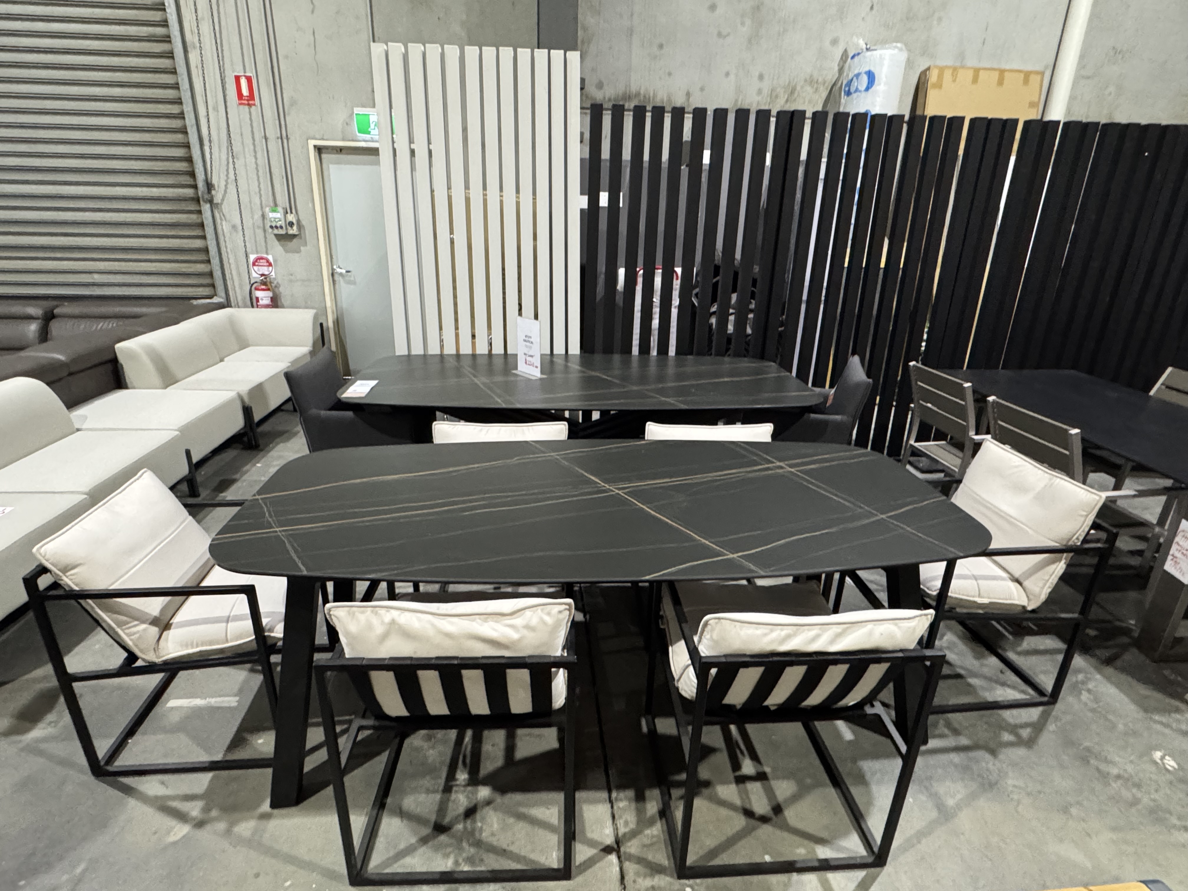 REEF Outdoor Ceramic Dining Table + 6 Reef Chairs (Dining Set + 6 Chairs) 1