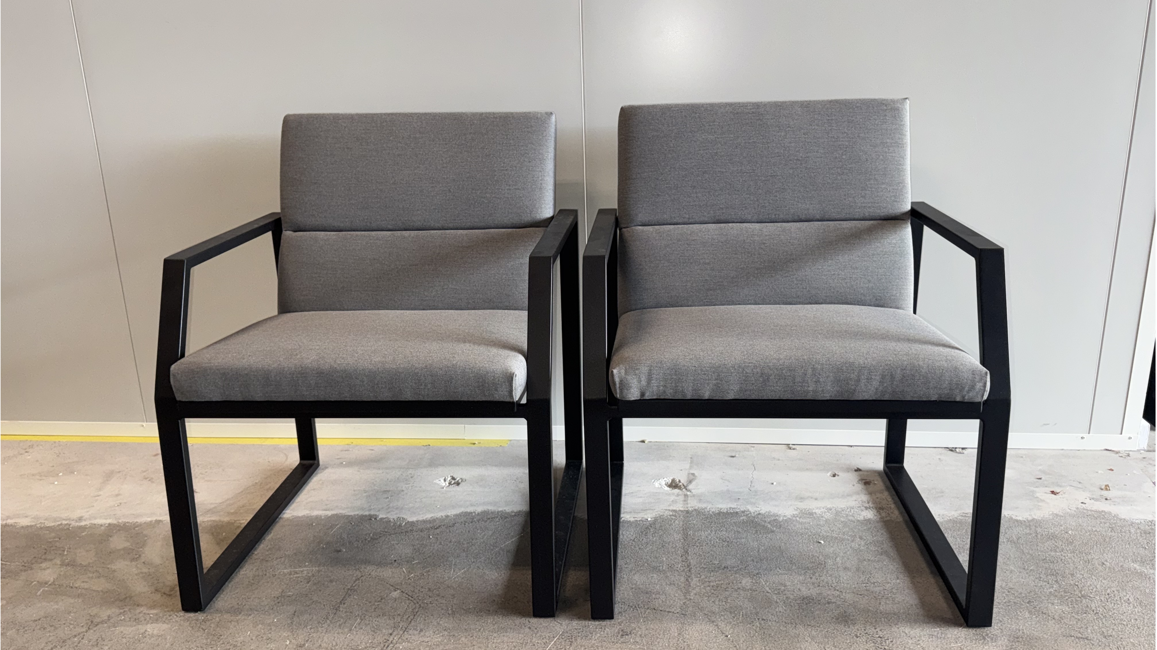 INVINI BLACK Outdoor Dining Chair Set Of Two (Fabric Colour: Sunbrella Flannelle, Frame Colour: Black Frame) 1