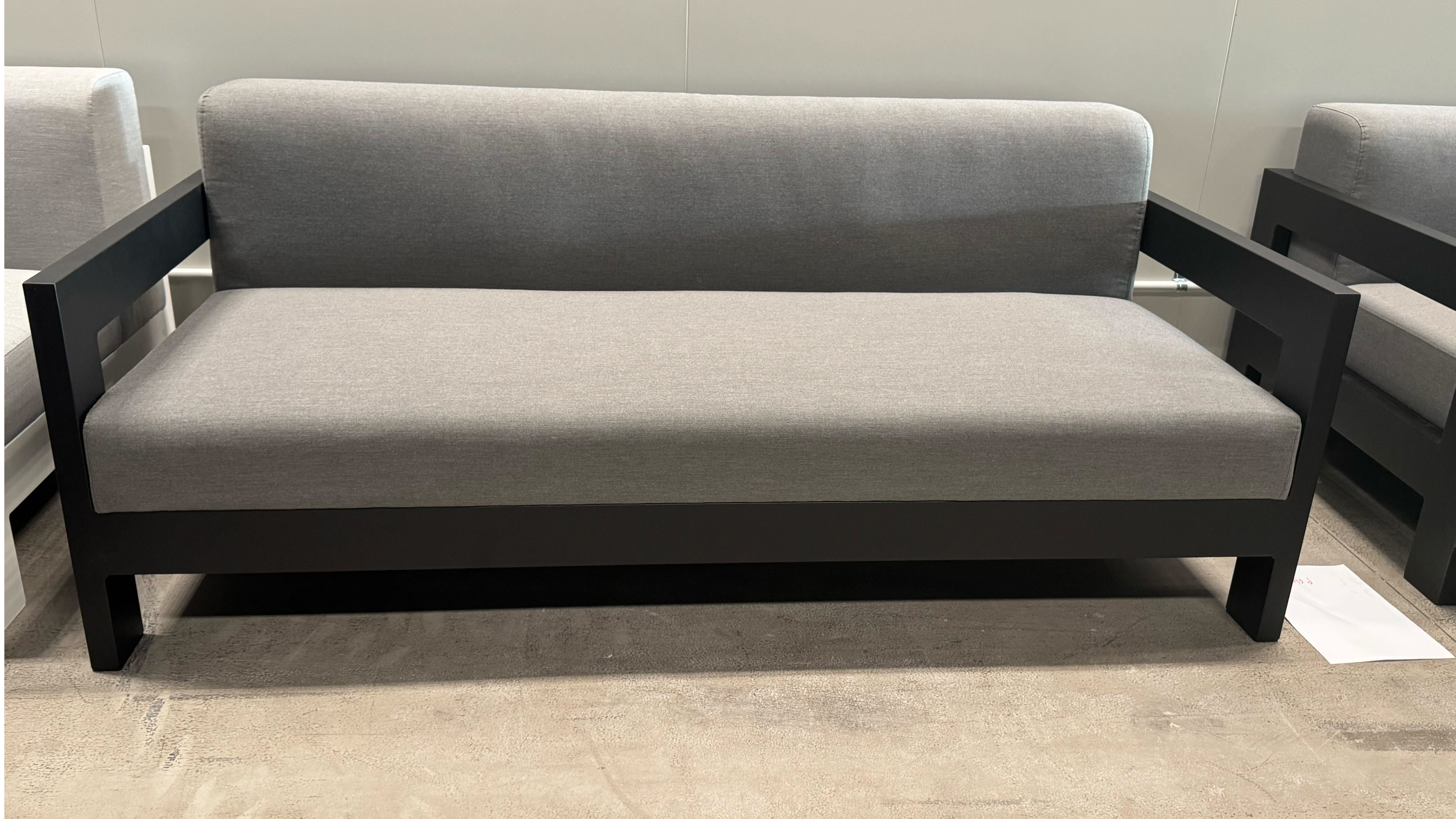 NEW NOOSA BLACK Black Outdoor Fabric Lounge 2 + 1 + 1 + Coffee Table (Frame And Fabric: Black Frame With Flanelle Fabric) 2