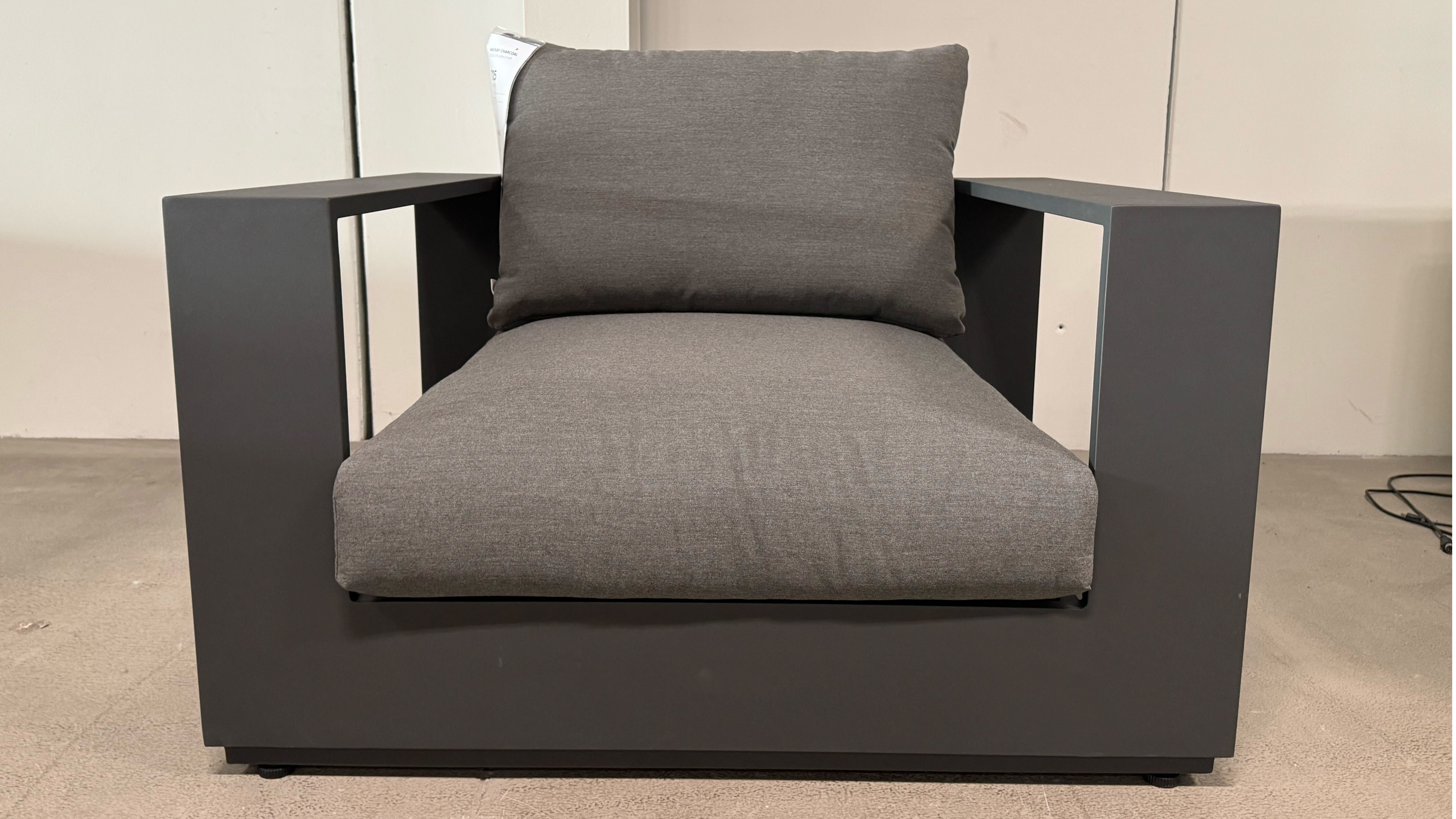 MACKAY CHARCOAL Outdoor Armchair (Frame Colour: Charcoal Aluminum, Fabric Colour: Ash Acrylic) 1