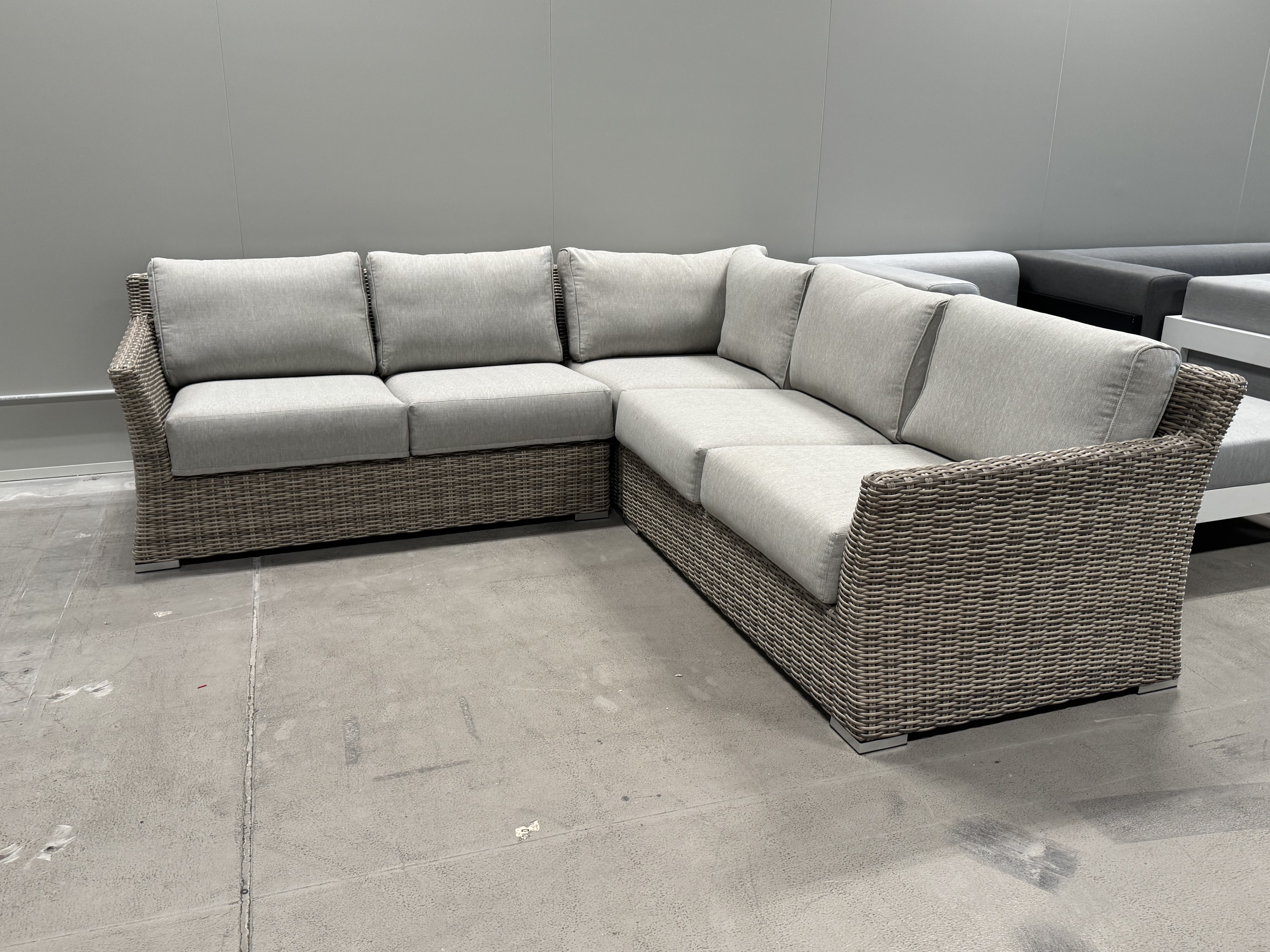 SAVANNAH OUTDOOR WICKER CORNER LOUNGE Savannah Outdoor Wicker Corner Lounge (Colour: Wicker + Fabric) 1