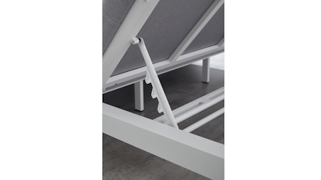 Lavi White Outdoor Fabric Sun Lounge