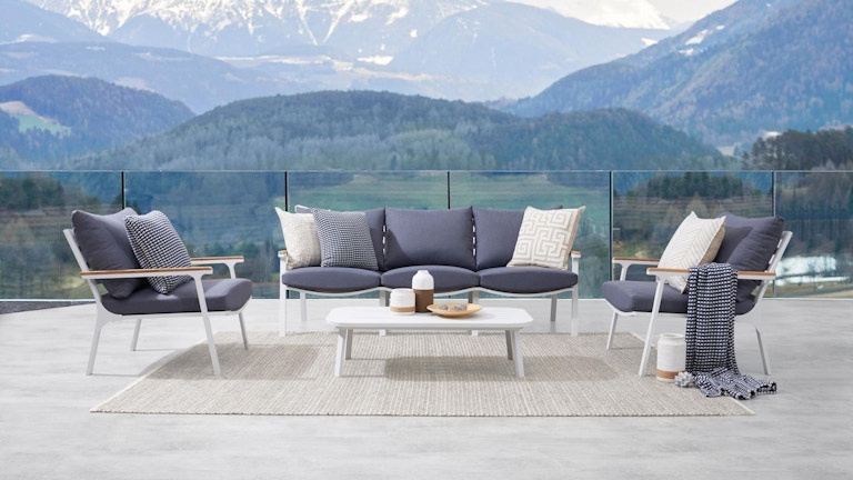 Venice Outdoor Sofa Suite 3 + 1 + 1 With Coffee Table
