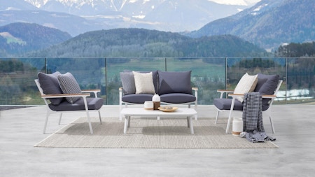 Venice Outdoor Sofa Suite 2 + 1 + 1 With Coffee Table