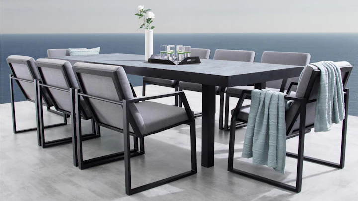 Invini Black Large 9-piece Outdoor Ceramic Dining Set