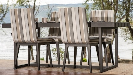 Elite 7-piece Outdoor Aluminium Dining Set With Kroes Chairs