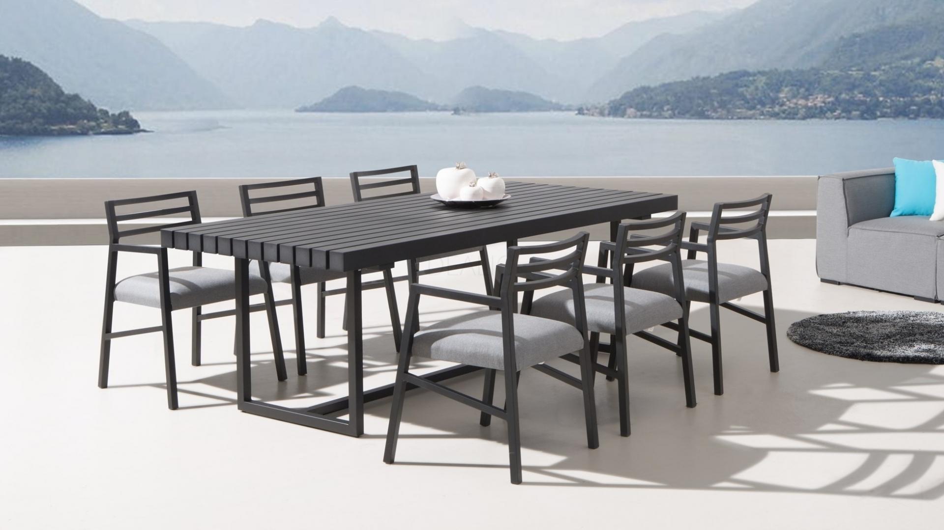 aluminium dining table price