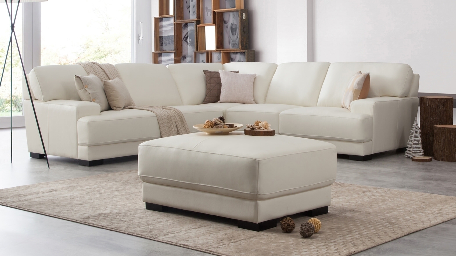 Volante Leather Corner Lounge Option A