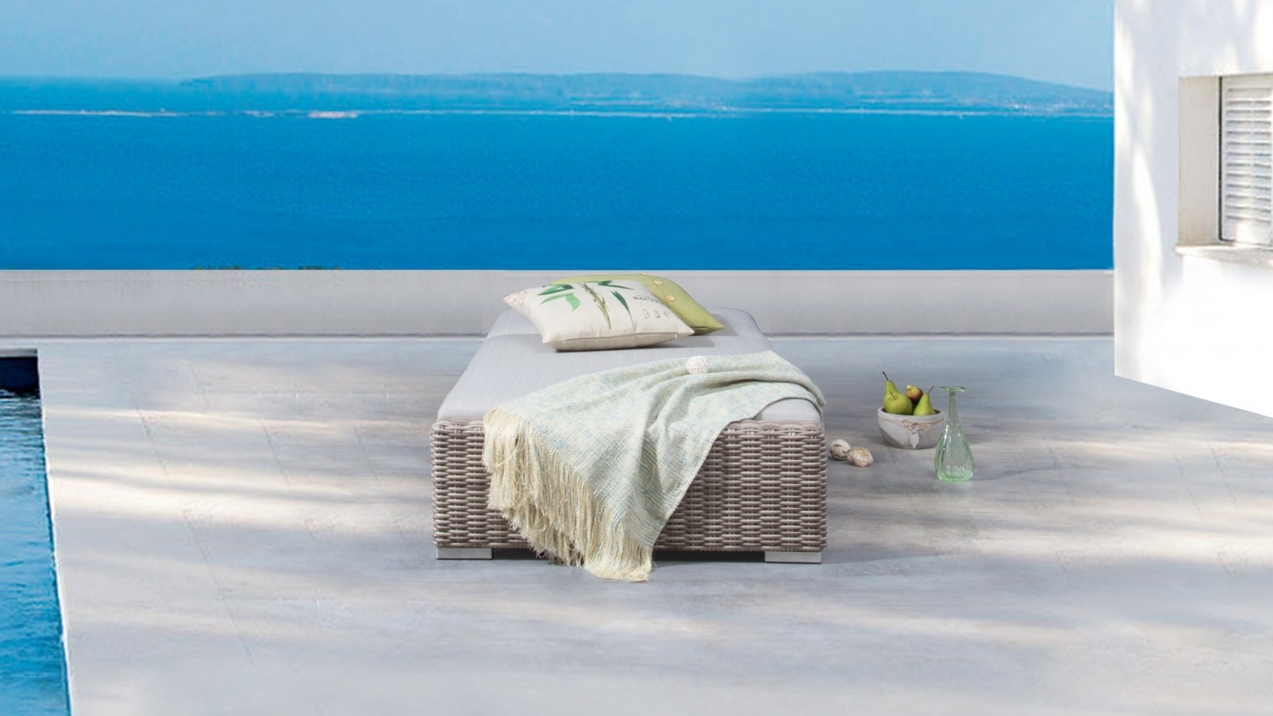 Savannah Outdoor Wicker Sun Lounge 7 Thumbnail