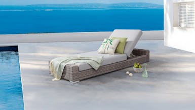 Savannah Outdoor Wicker Sun Lounge