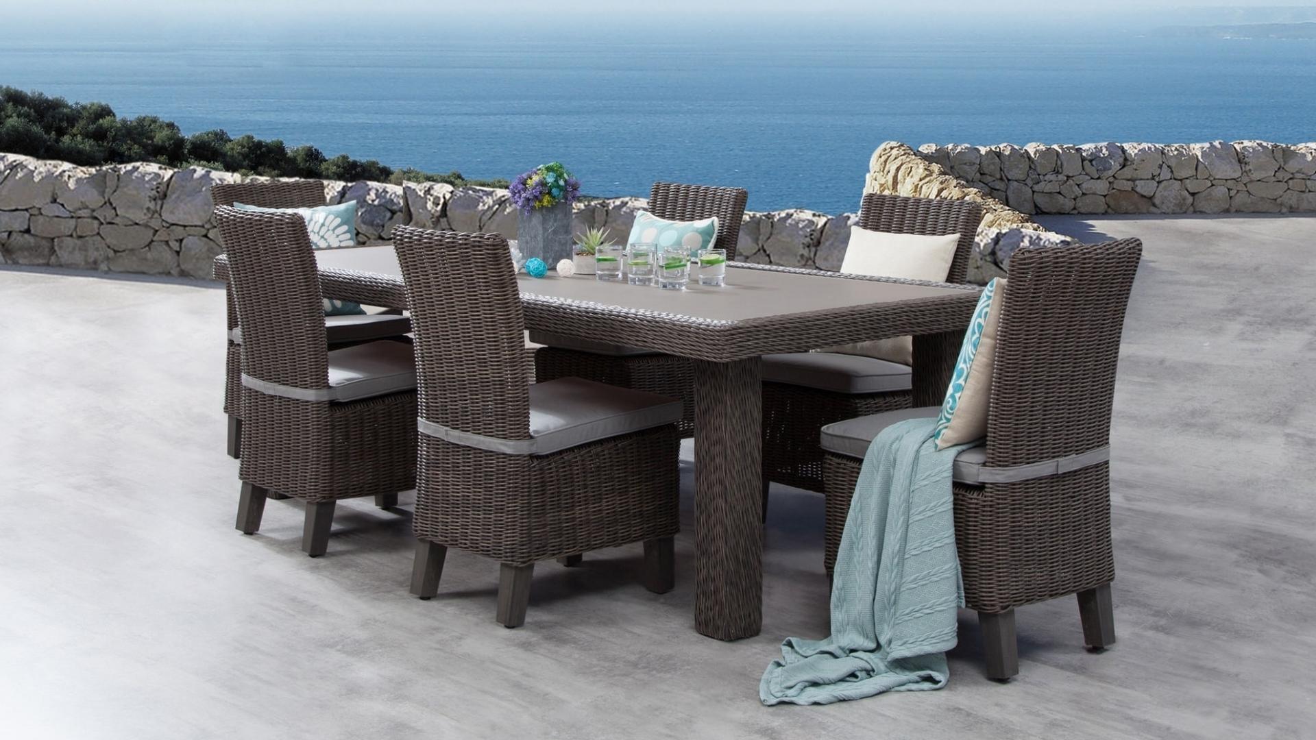 Outdoor wicker dining set hot sale