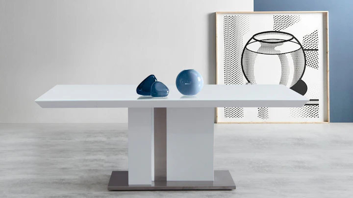 New York Dining Table