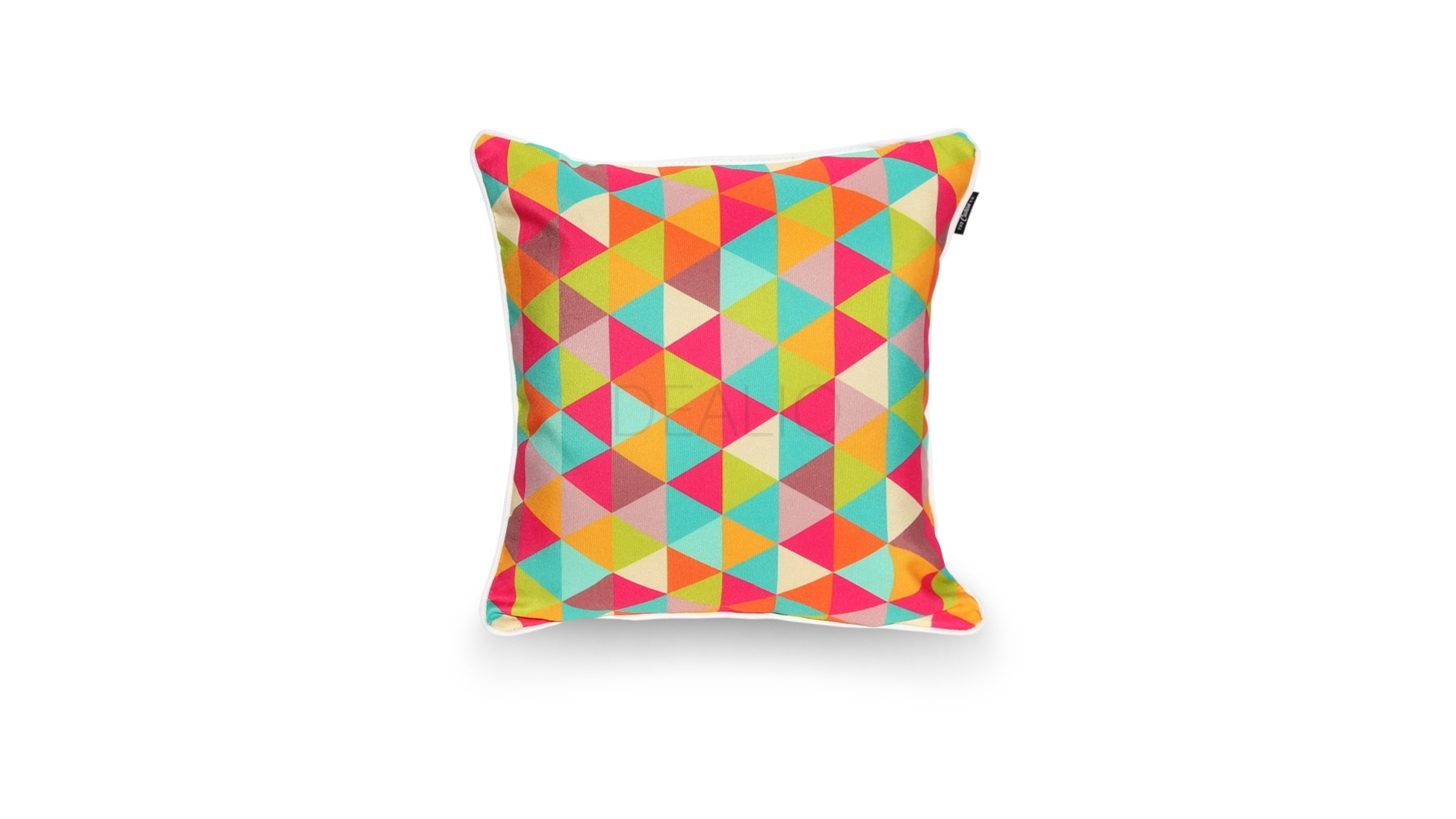 Alex Baker Triangles Lavita Outdoor