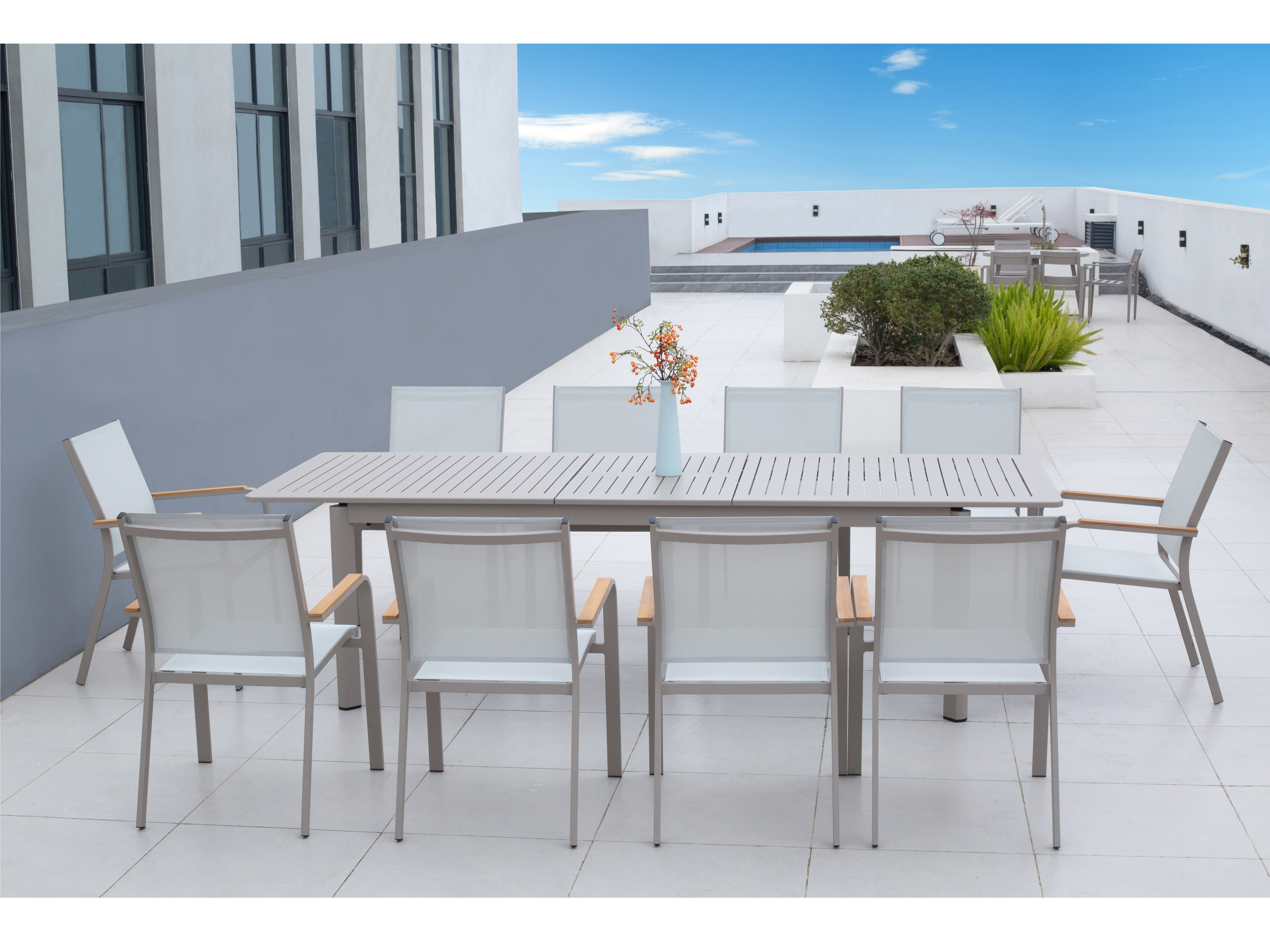 Wentworth Taupe 11-piece Outdoor Extendable Dining Set With Wentworth Chairs 7