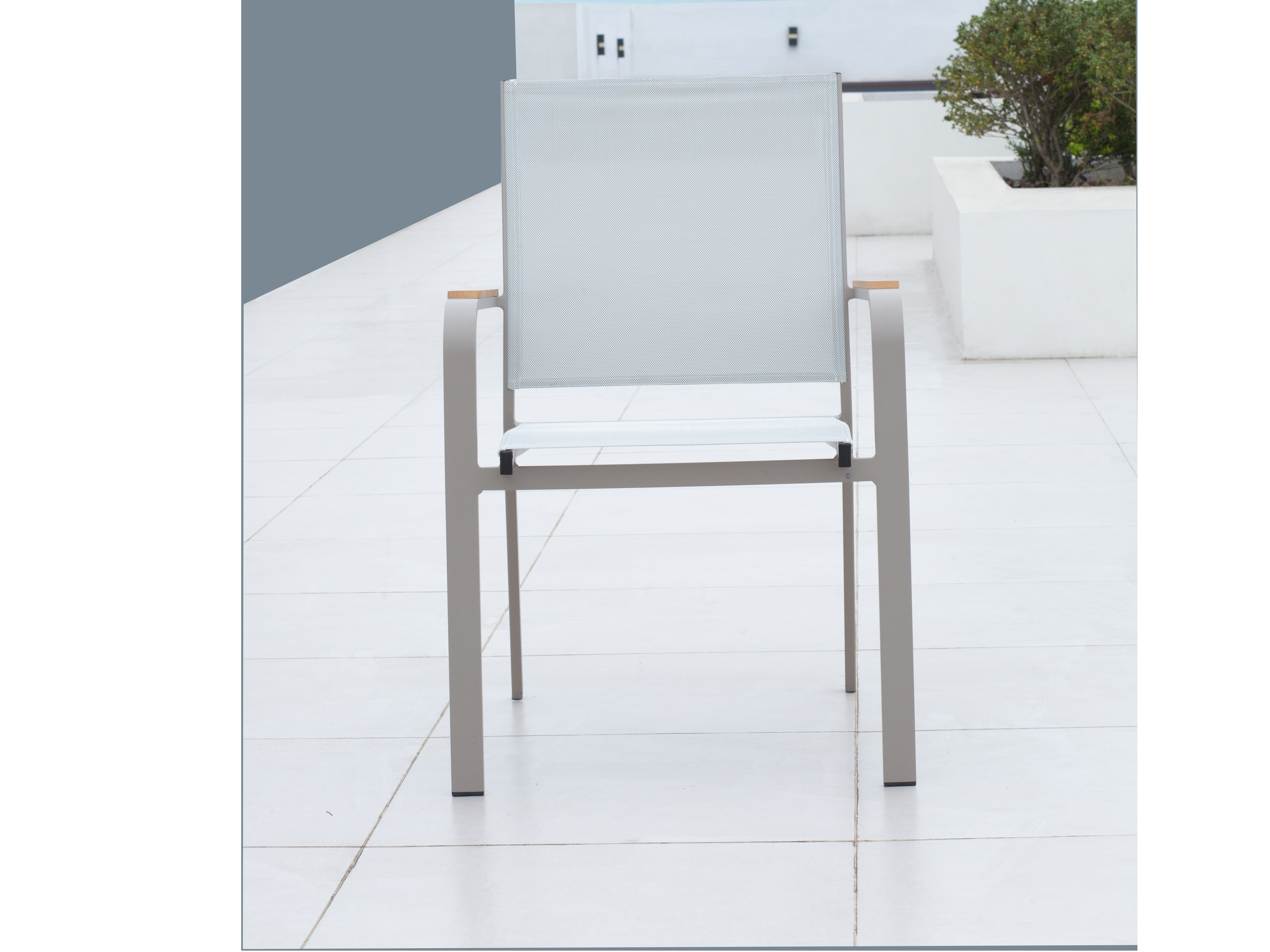 Wentworth Taupe Outdoor Dining Chair With Teak Accent Set Of 4 3