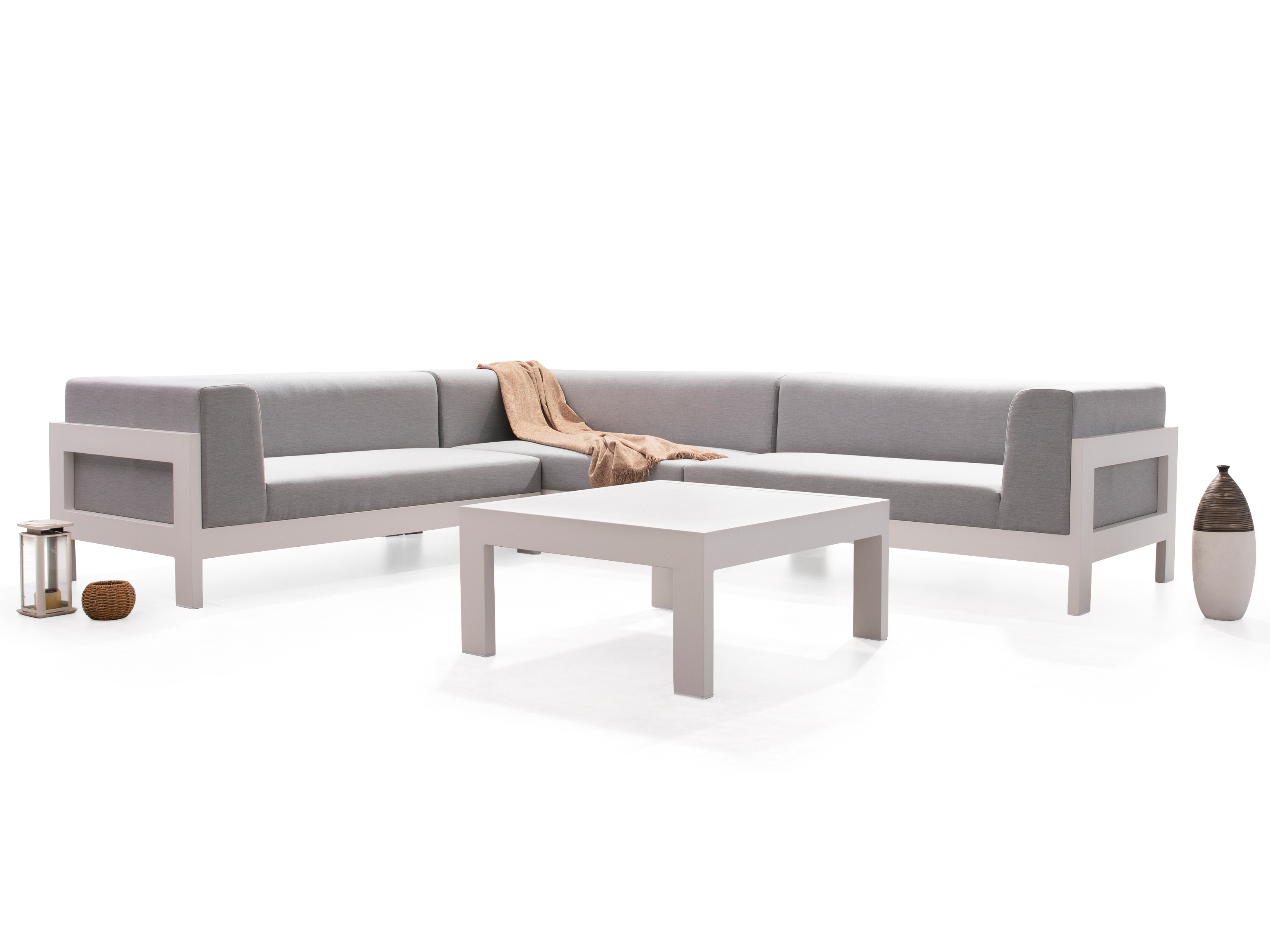 New Noosa White Outdoor Fabric Corner Lounge With Coffee Table 5