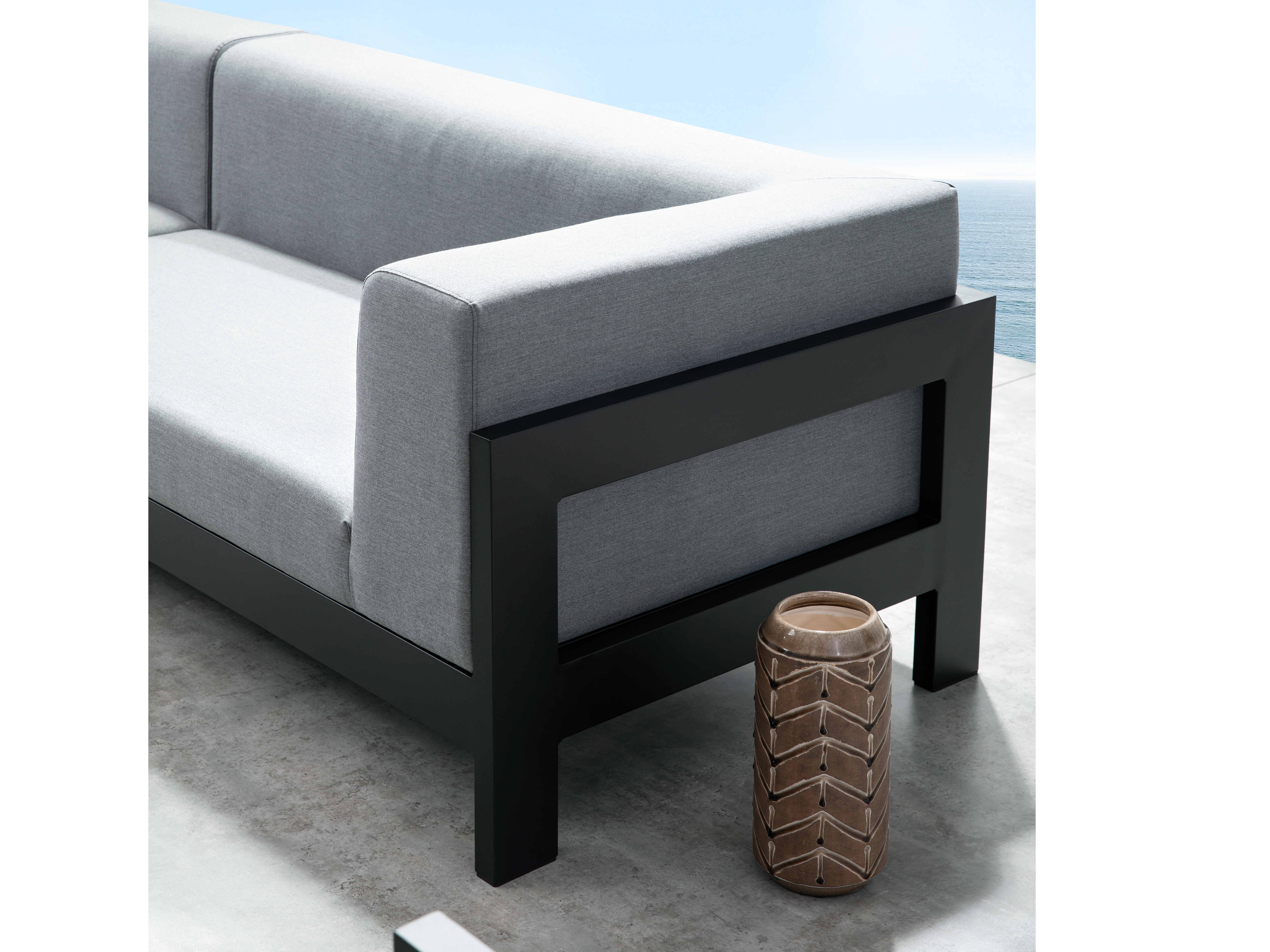 New Noosa Black Outdoor Fabric Corner Lounge With Coffee Table 7