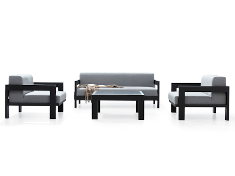 New Noosa Black Outdoor Lounge Set 2+1+1 With Coffee Table 5