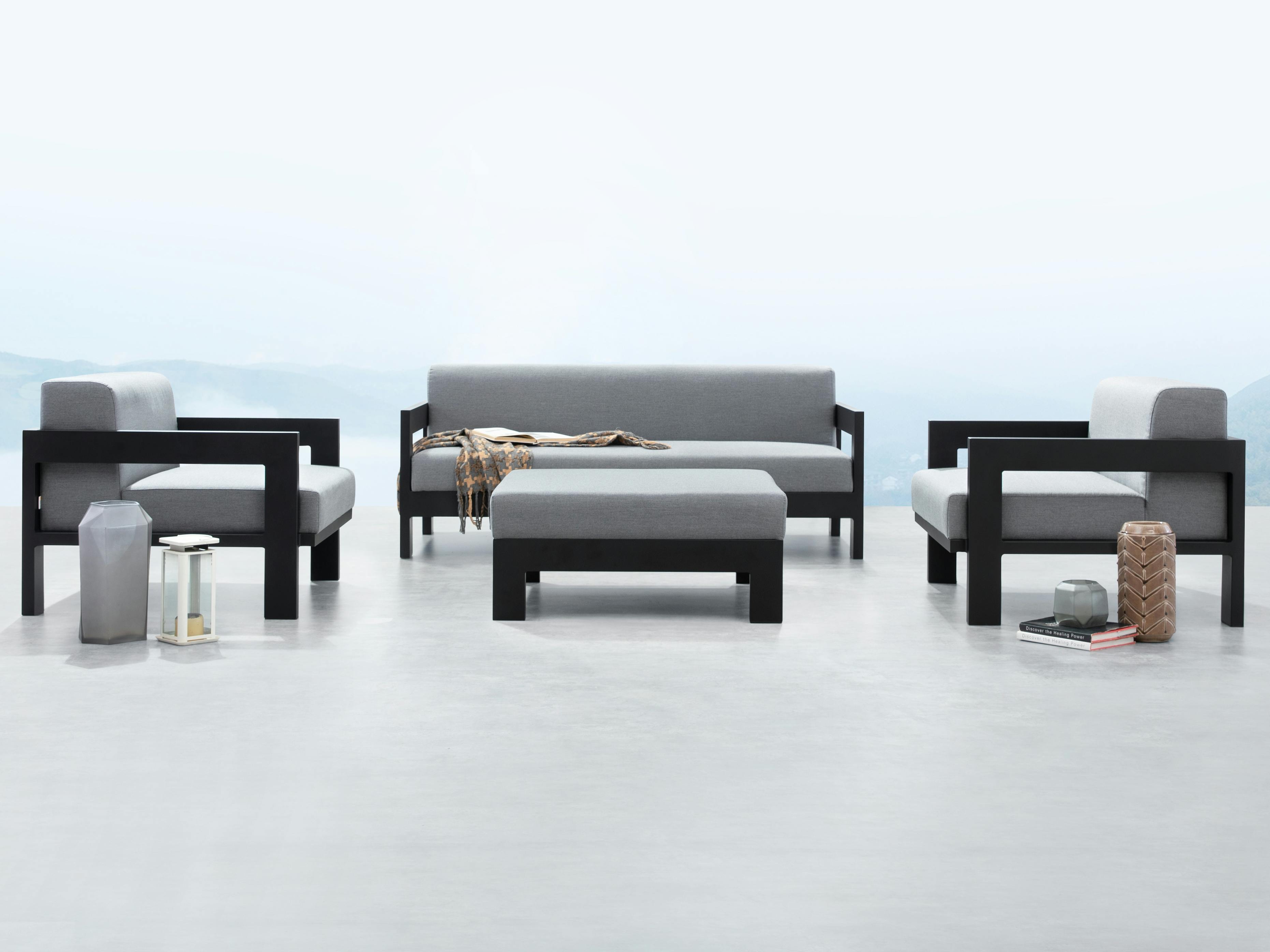 New Noosa Black Outdoor Lounge Set 2+1+1 With Ottoman