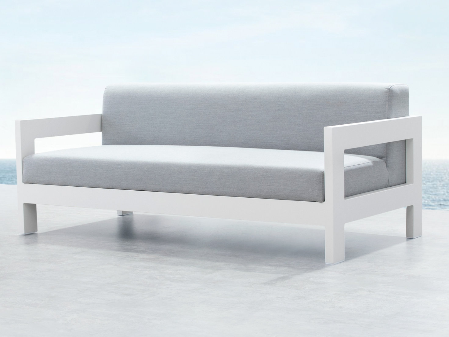 New Noosa White Outdoor Fabric Two Seat Sofa 3