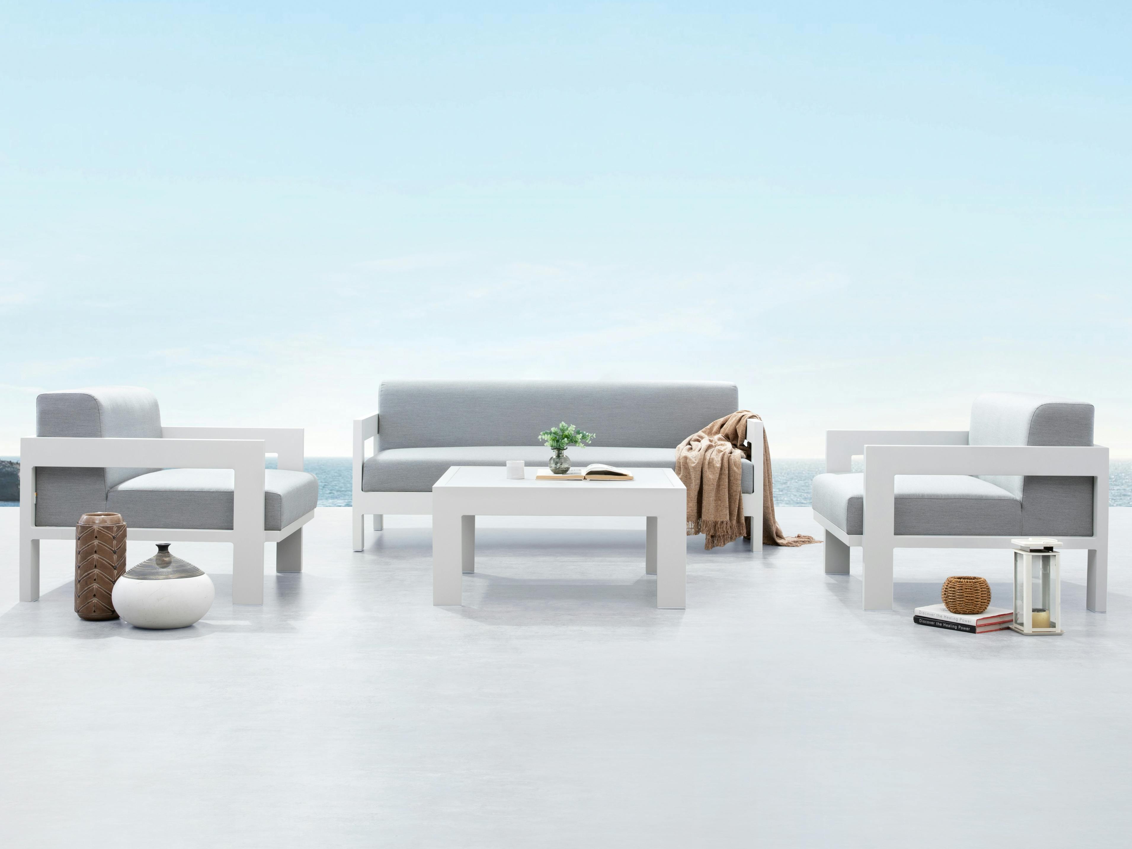 New Noosa White Outdoor Lounge Set 2+1+1 With Coffee Table