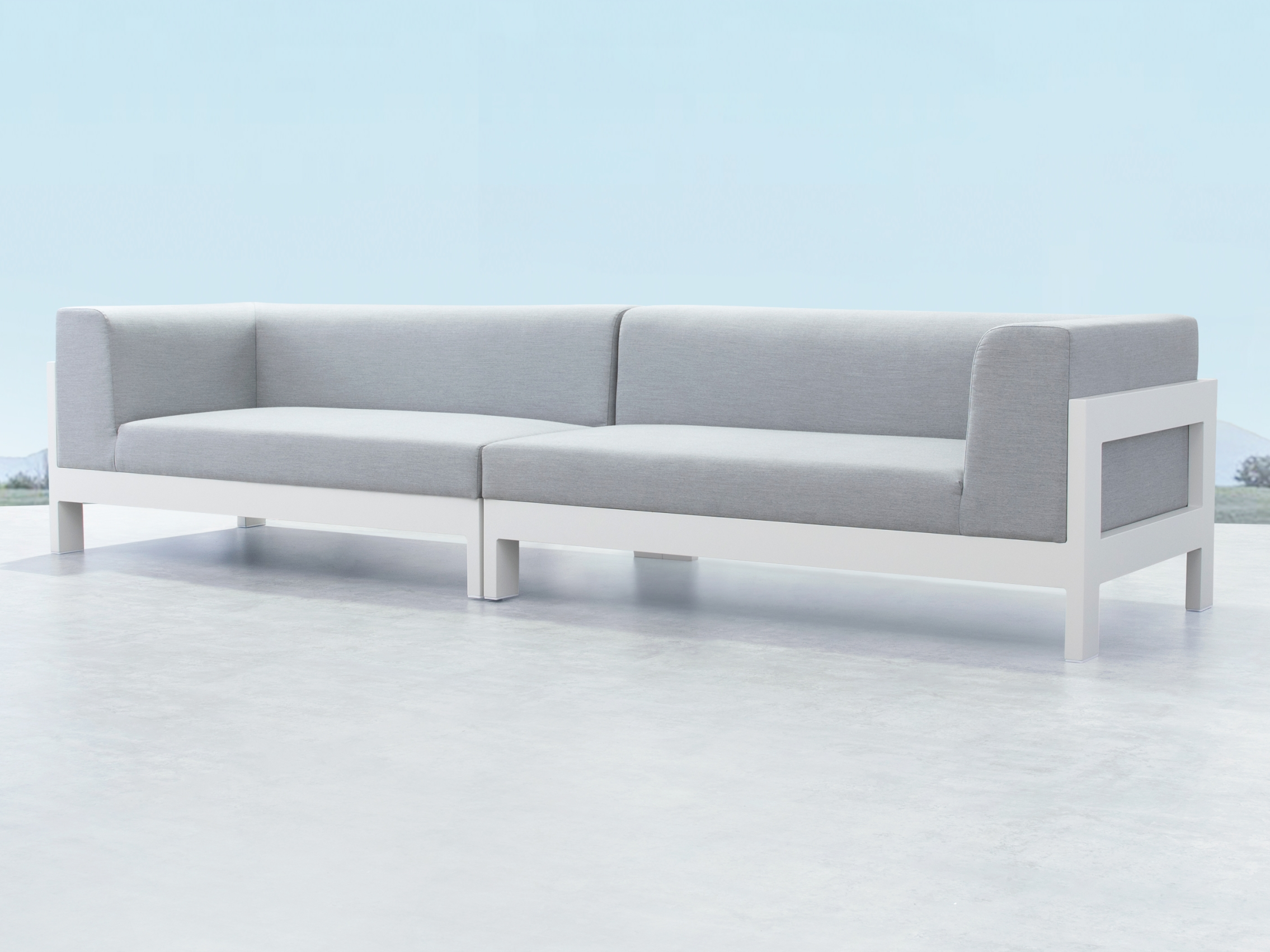 New Noosa White Outdoor Fabric Lounge 2