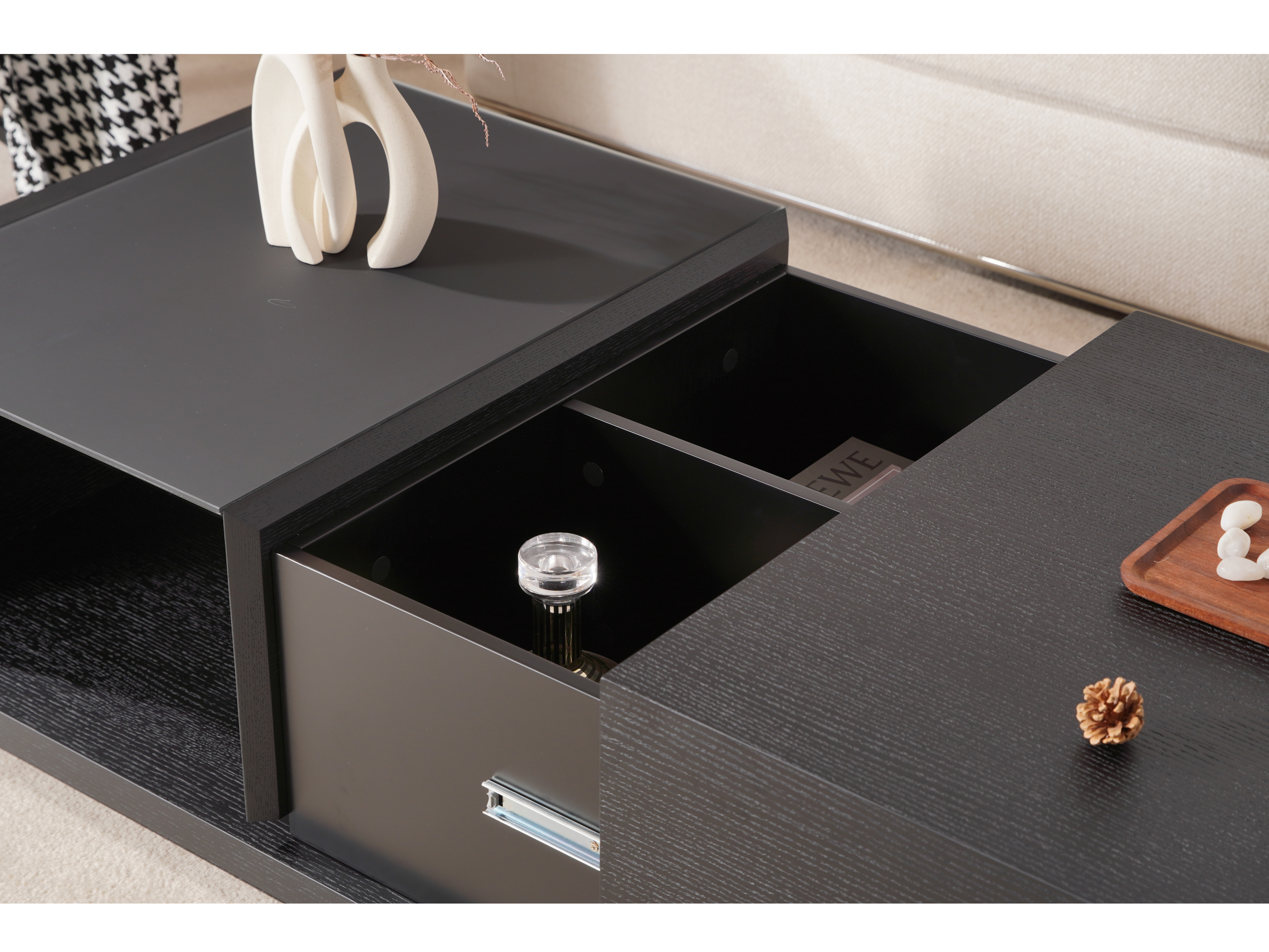 Amalfi Black Coffee Table 4