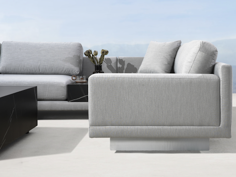 Vaucluse Outdoor Modular Lounge With Ceramic Insert And Coffee Table 3