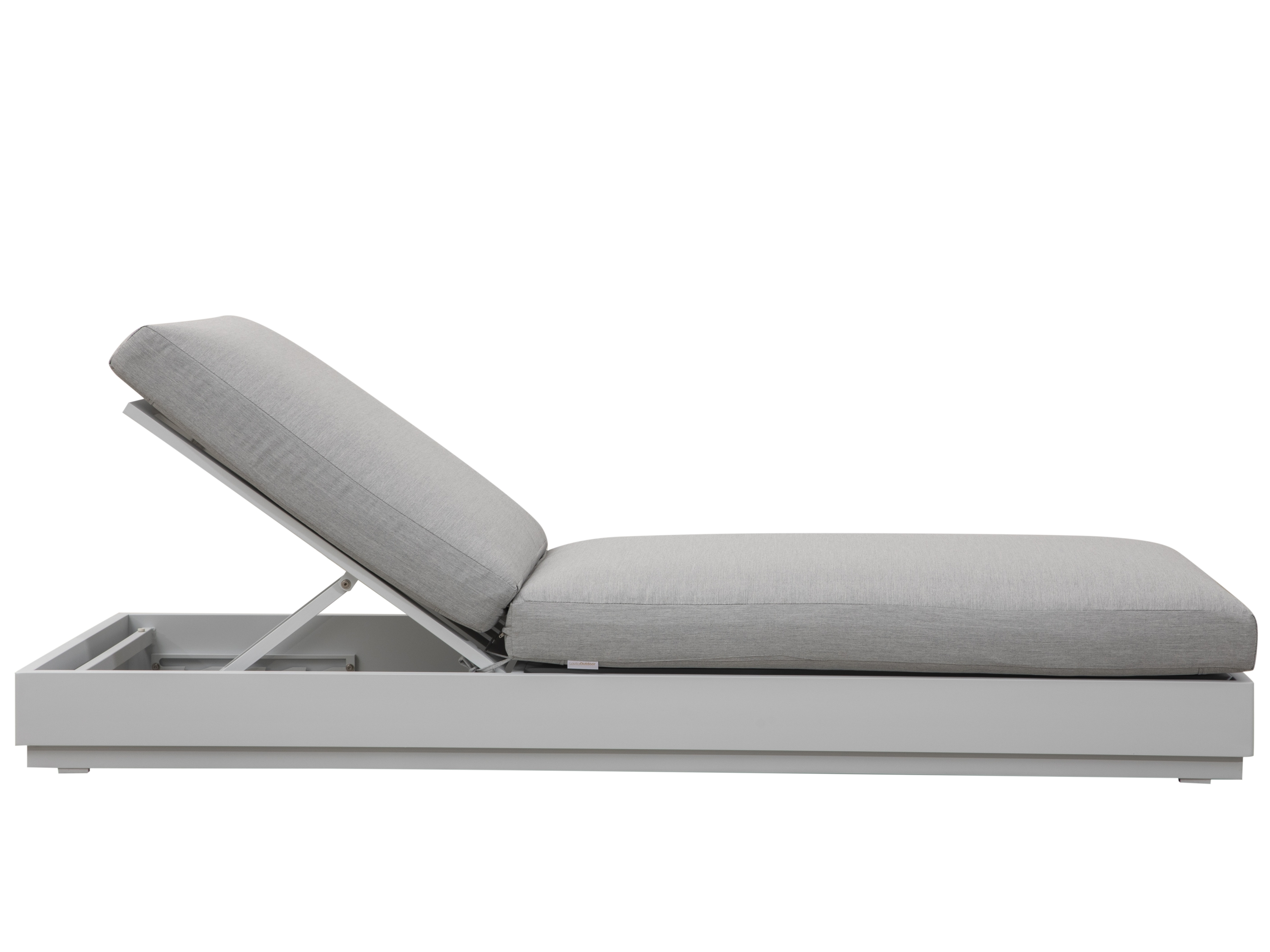 Byron White Outdoor Sunlounge 3