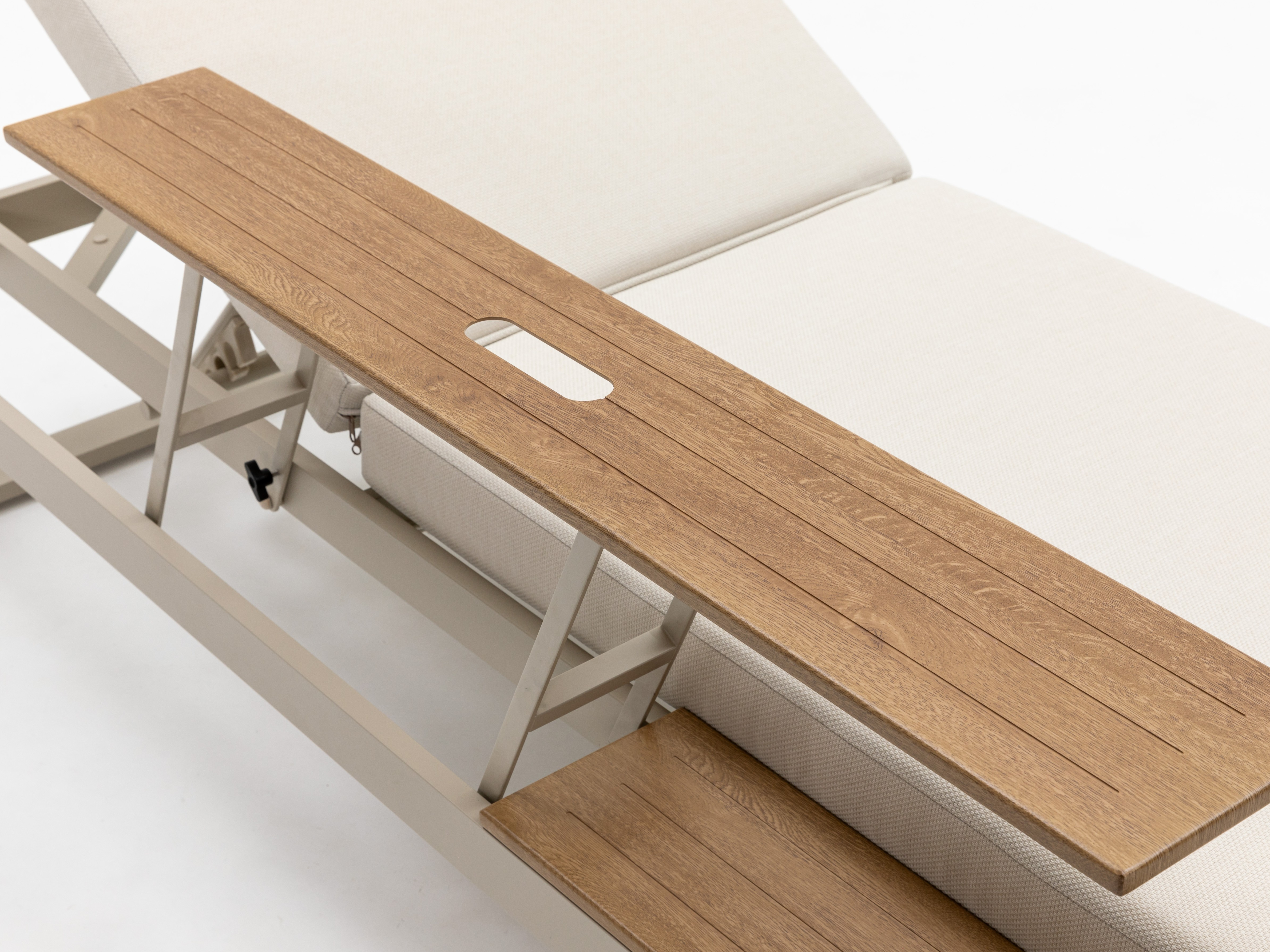 Avoca Mocha Outdoor Sunlounge With Adjustable Side Table 6