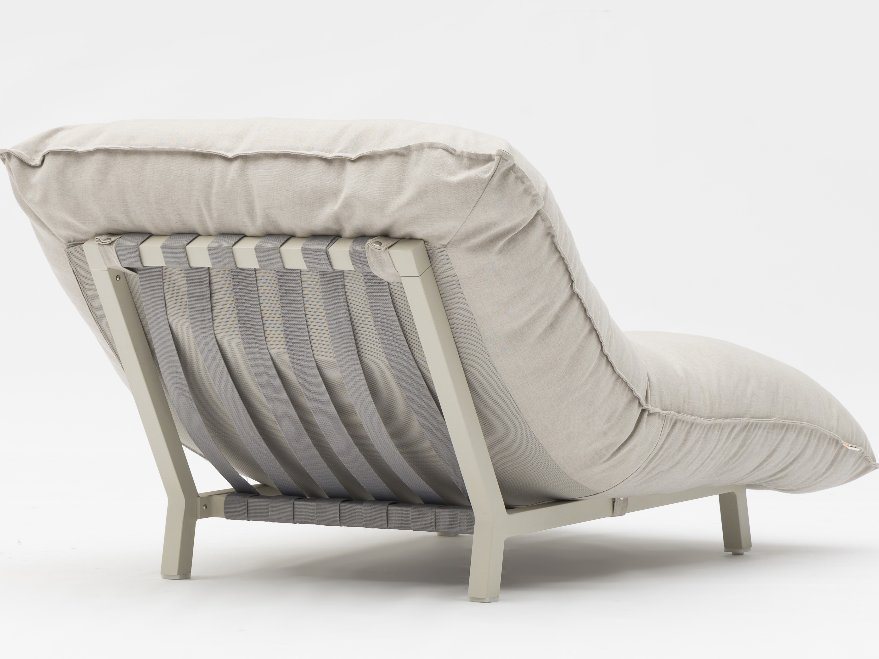 Atoll Outdoor Lounge Chair 7