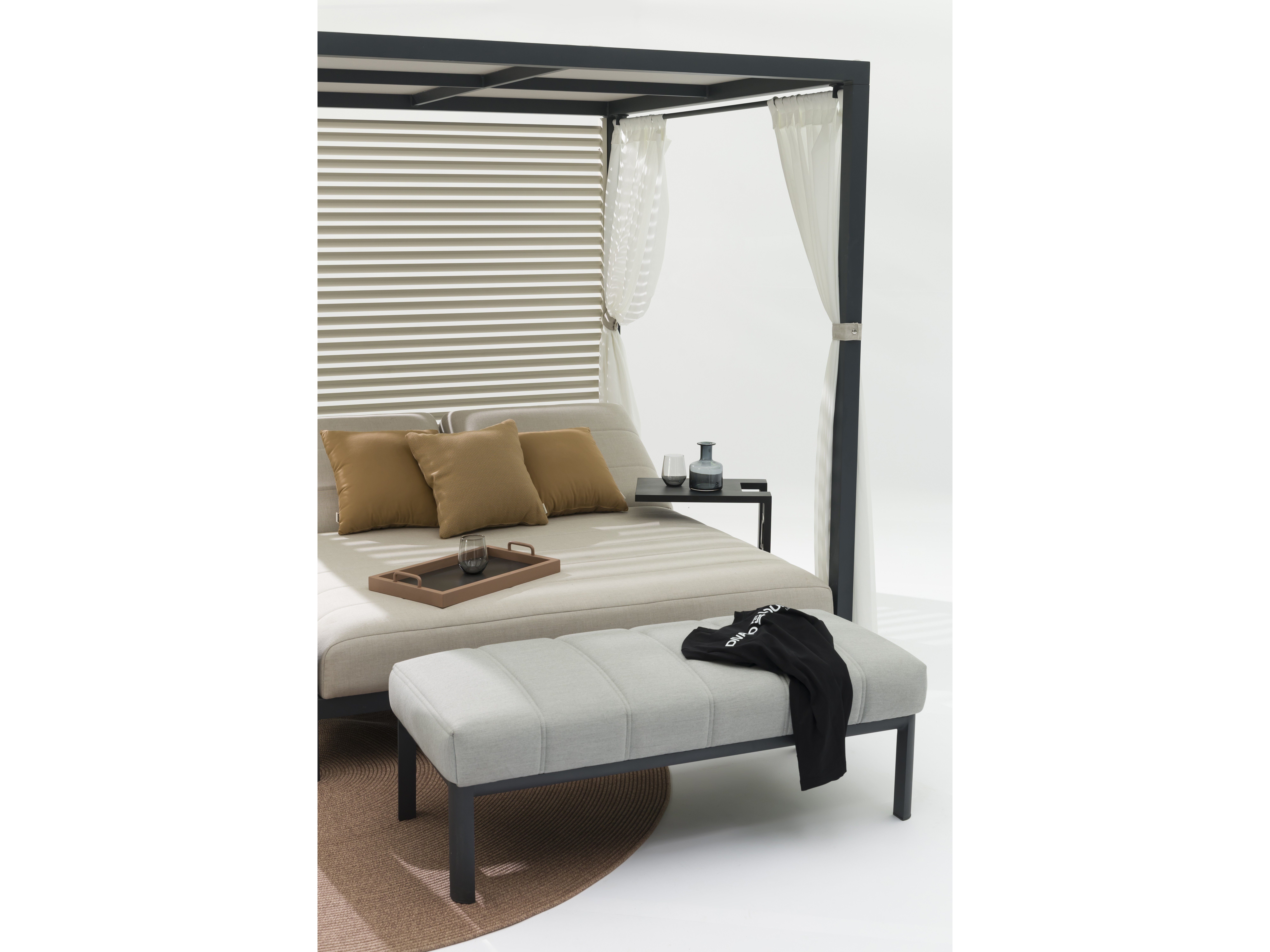 Bora Bora Cinza Outdoor Double Sunbed Gazebo 24