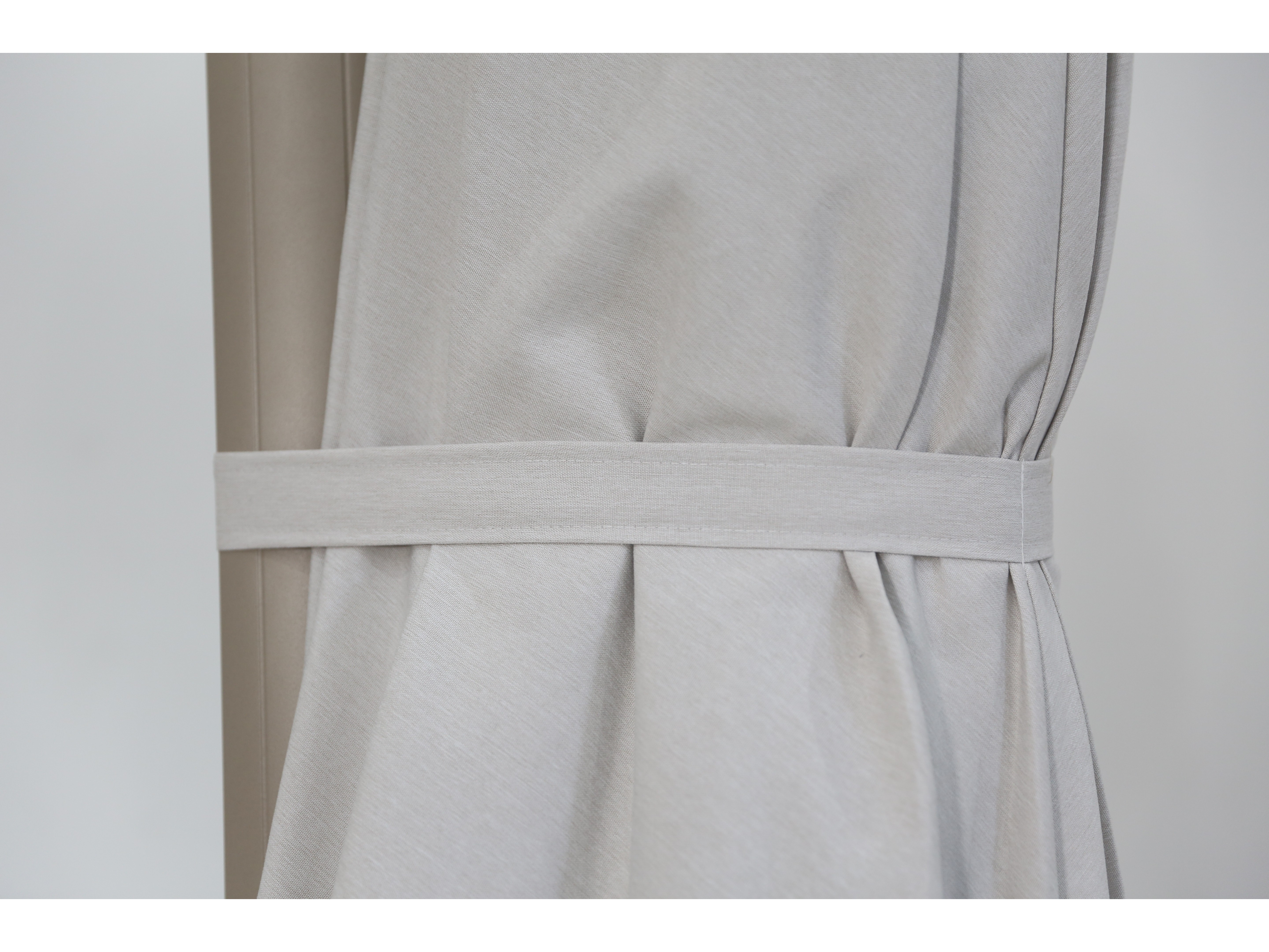 Coolabah Mist Outdoor Cantilever Umbrella 7