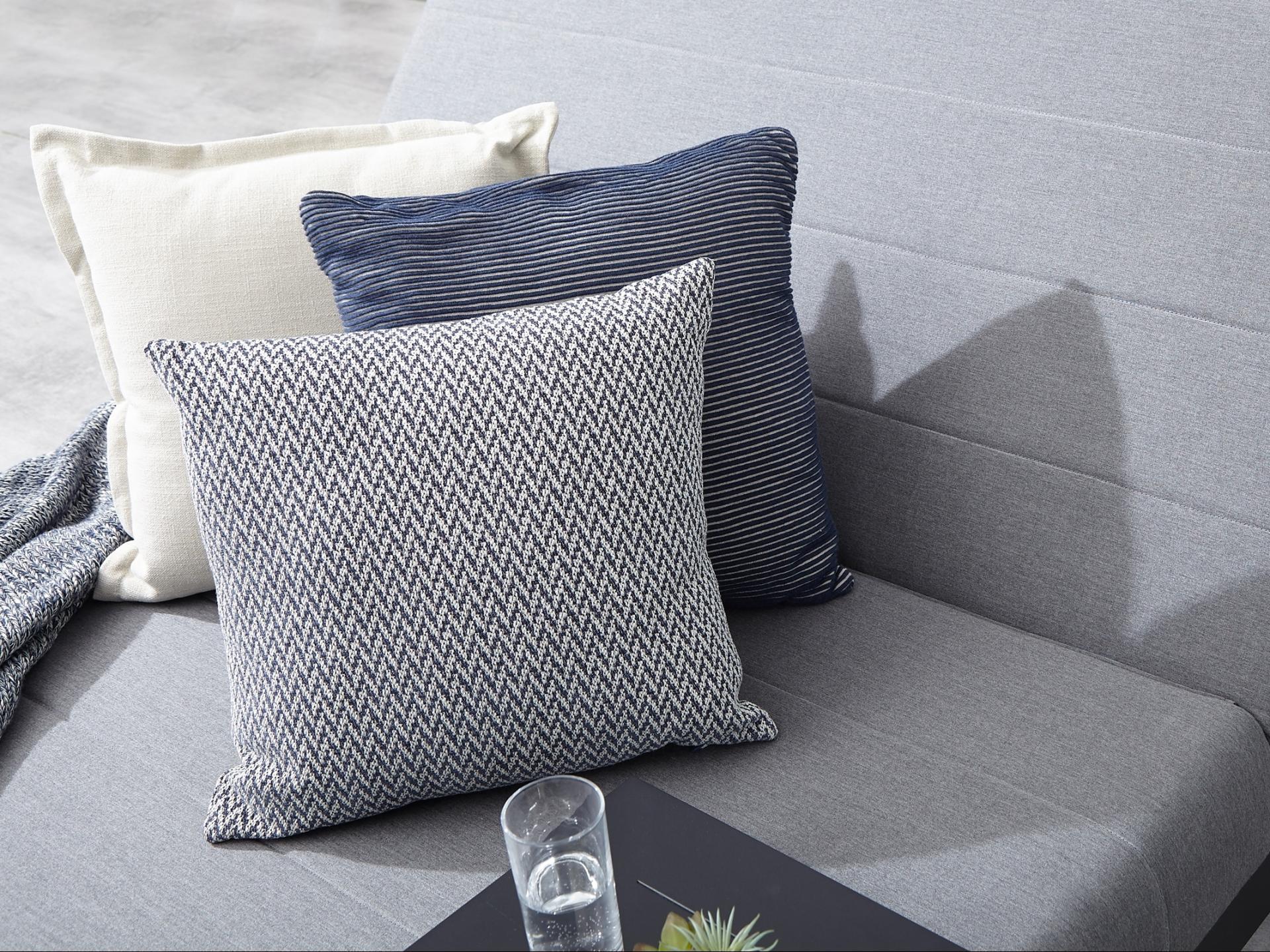 New Noosa Black Outdoor Fabric Sun Lounge 9