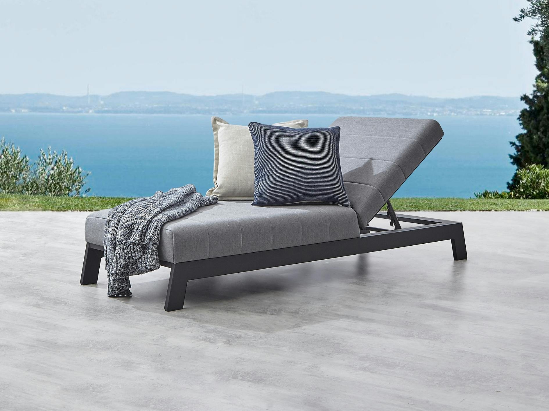 New Noosa Black Outdoor Fabric Sun Lounge