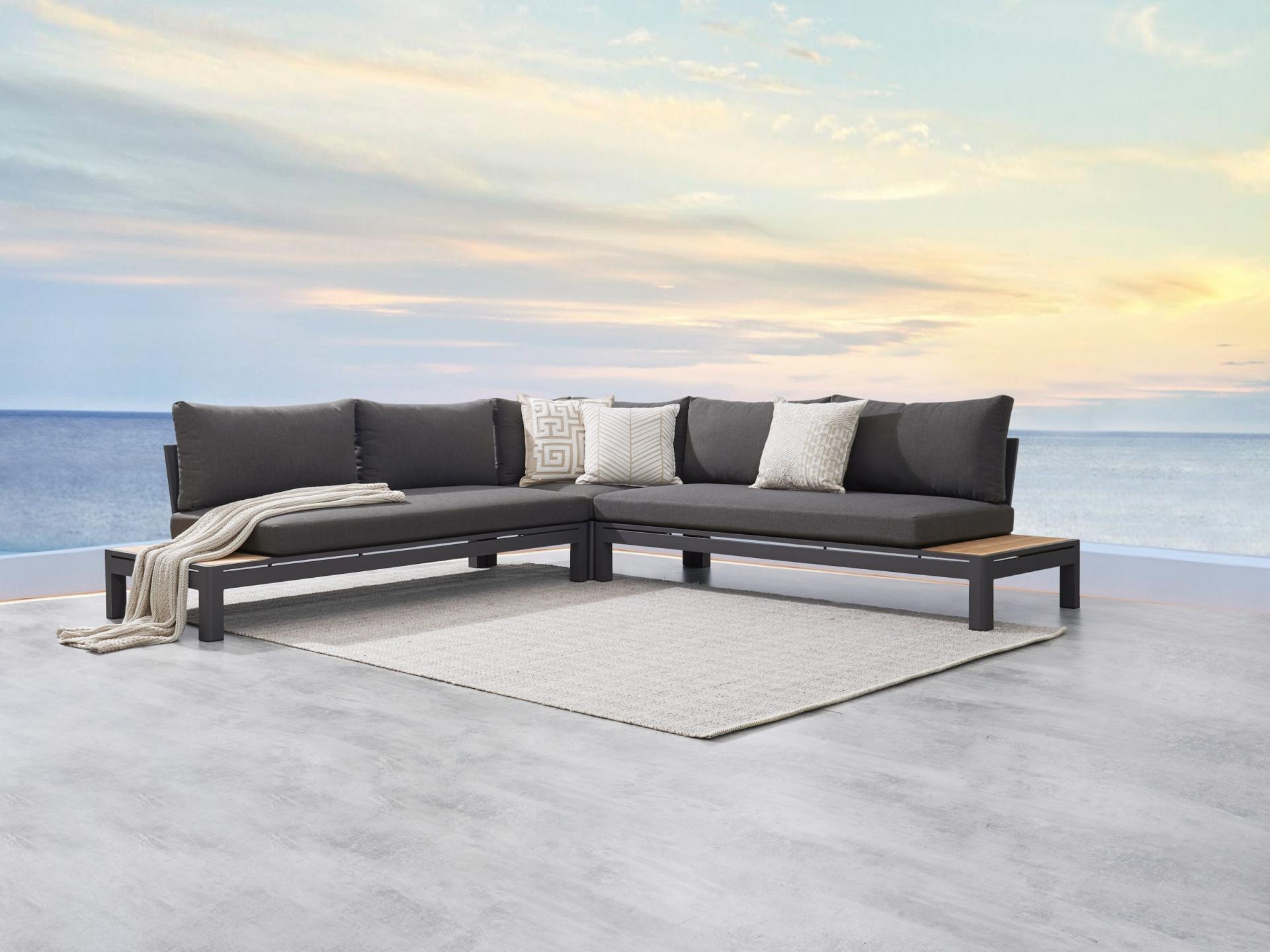 Malibu Outdoor Fabric Corner Lounge 2