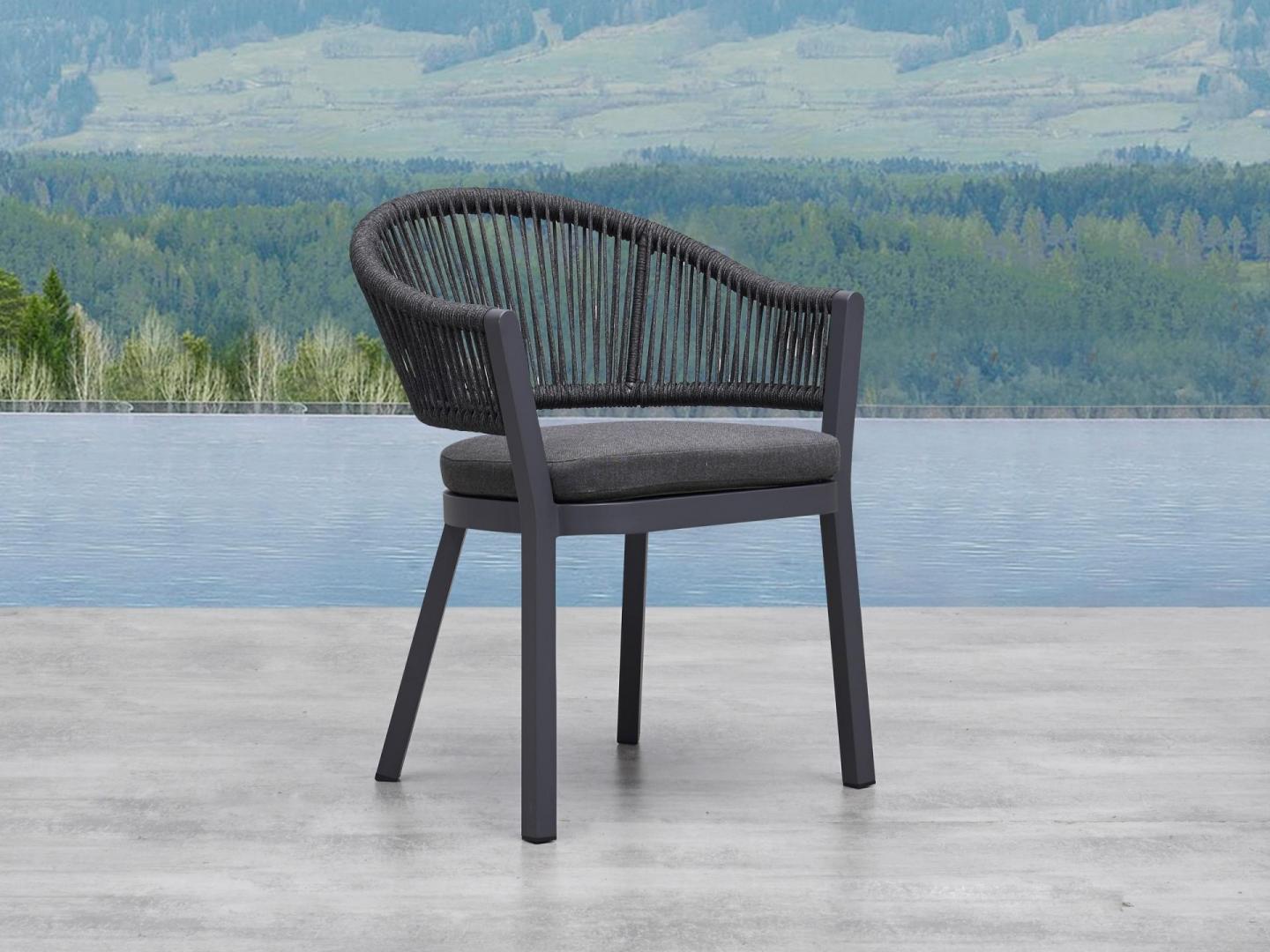 Wide outdoor dining discount chairs